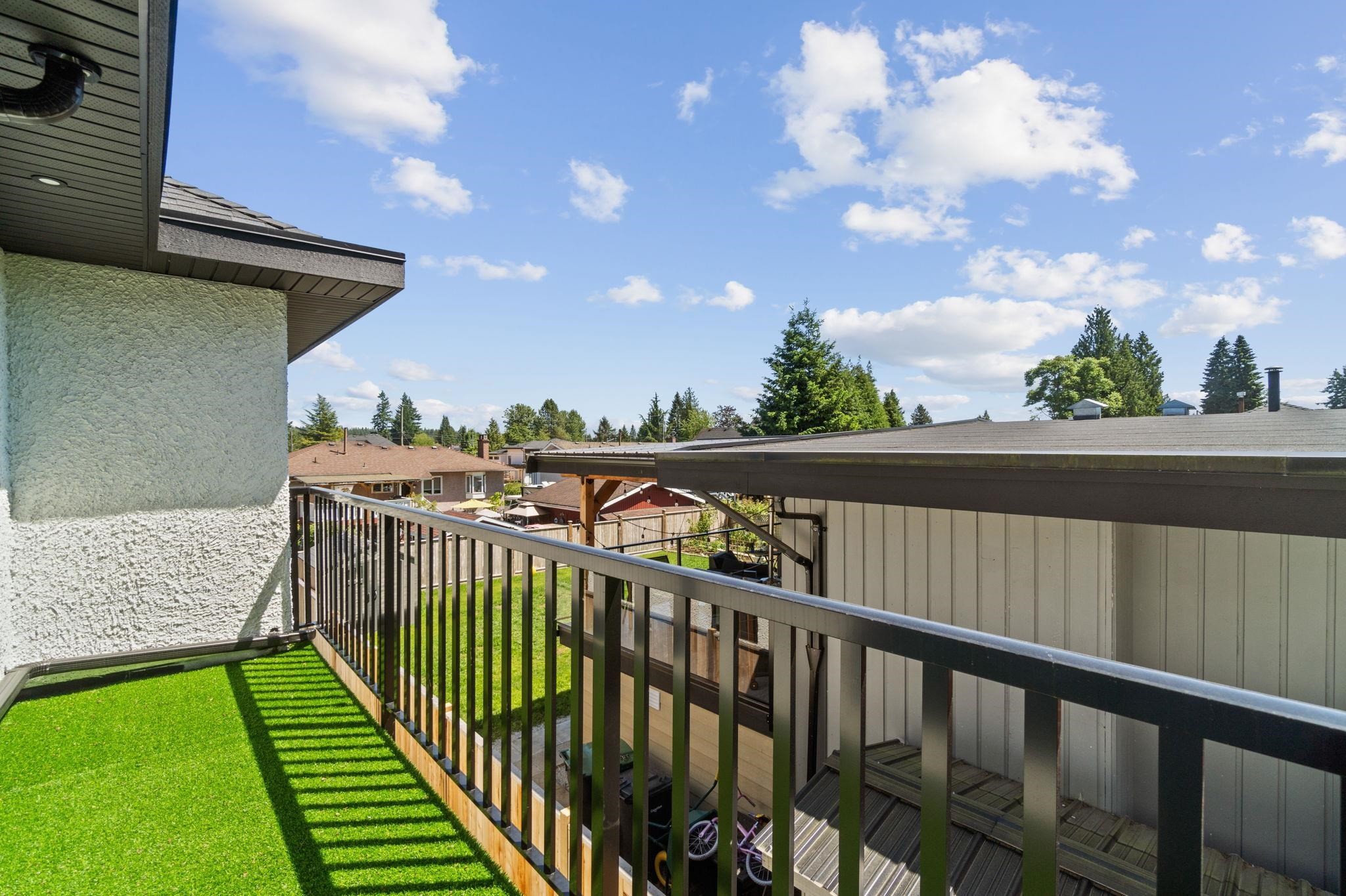 









841


Rondeau

Street,
Coquitlam,




BC
V3J 5Z4

