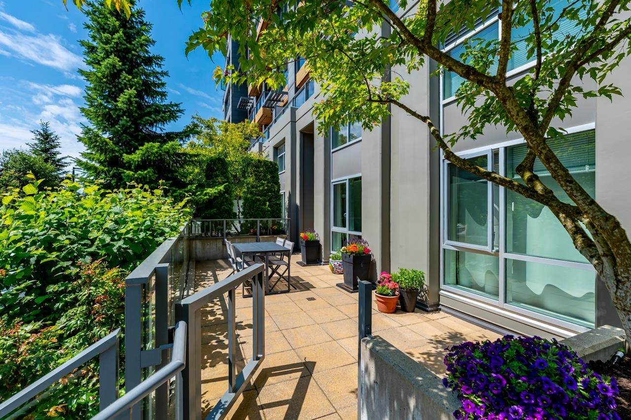 









9150


University High

Street, 6,
Burnaby,




BC
V5A 0C5

