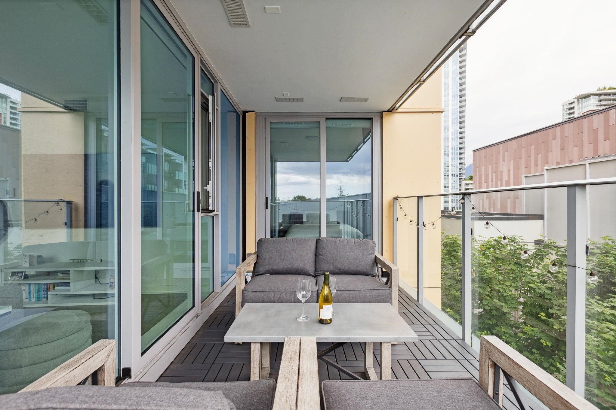 









1471


Hunter

Street, 403,
North Vancouver,




BC
V7J 1H3

