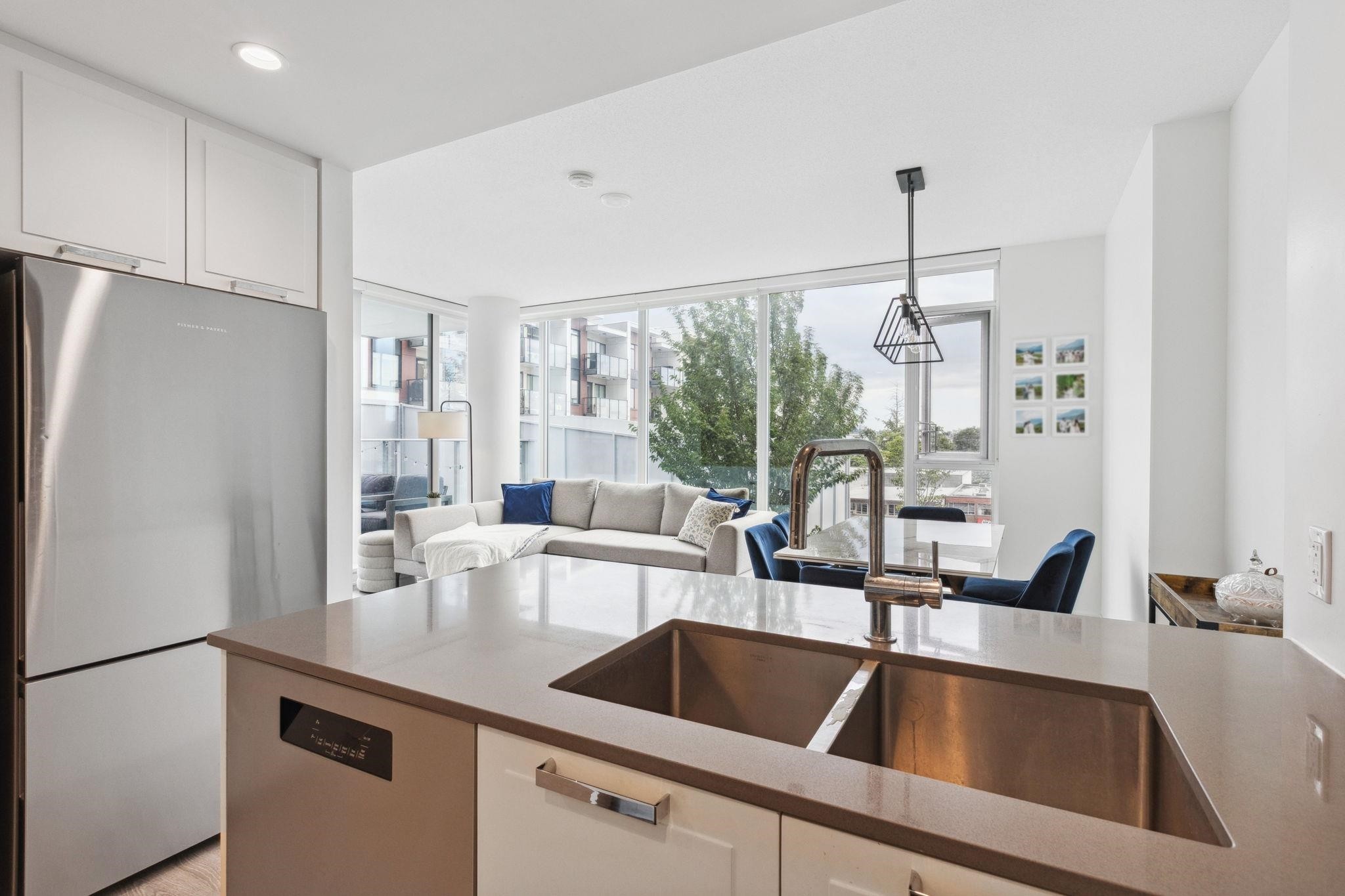 









1471


Hunter

Street, 403,
North Vancouver,




BC
V7J 1H3

