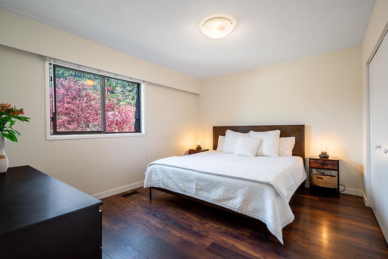 









1116


Premier

Street,
North Vancouver,




BC
V7J 2H3

