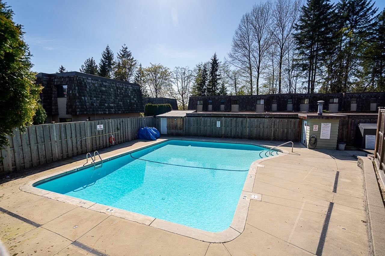 









1116


Premier

Street,
North Vancouver,




BC
V7J 2H3

