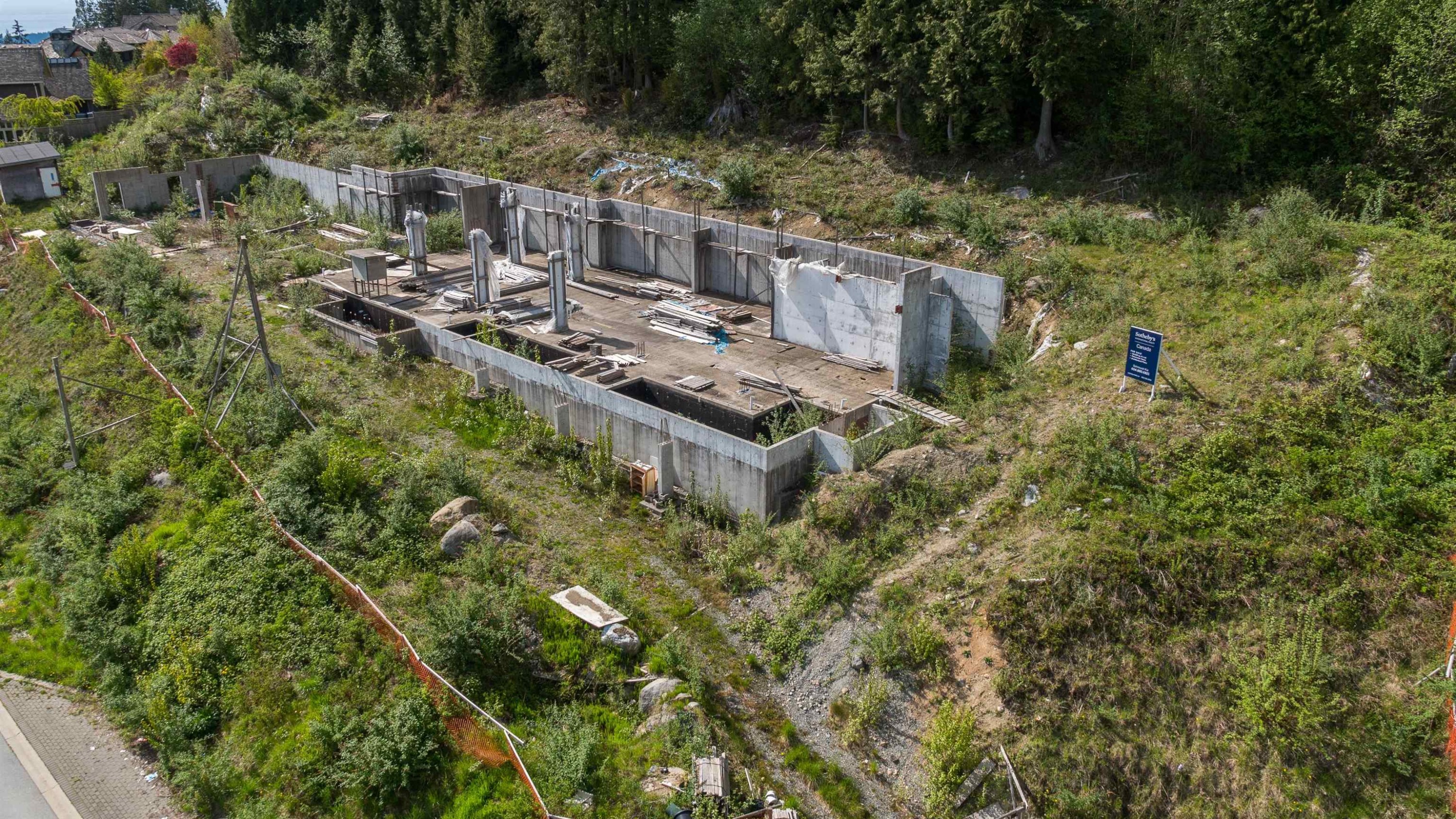 









2345


Kadlec

Court,
West Vancouver,







BC
V7S 3K3

