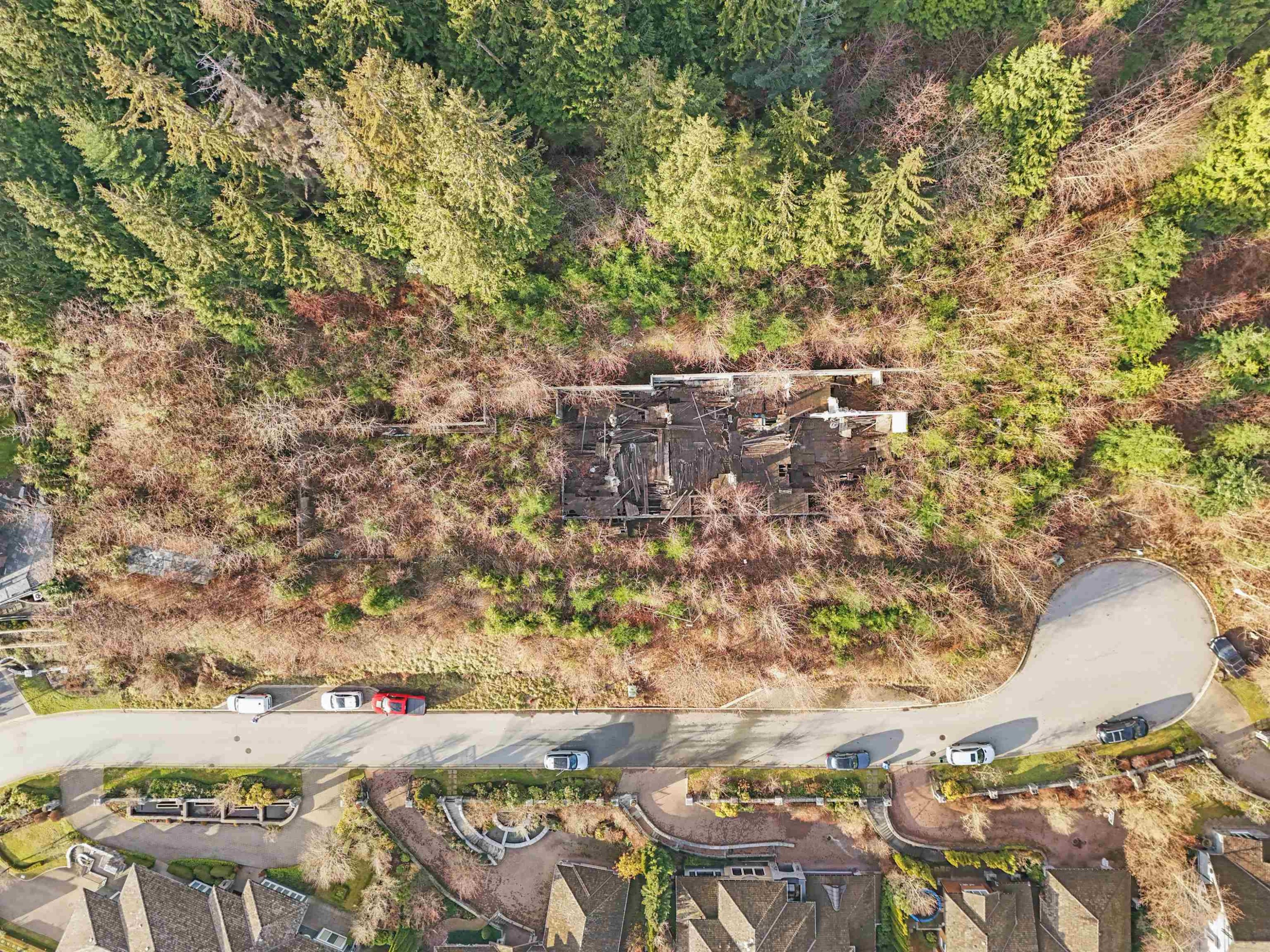 









2345


Kadlec

Court,
West Vancouver,







BC
V7S 3K3

