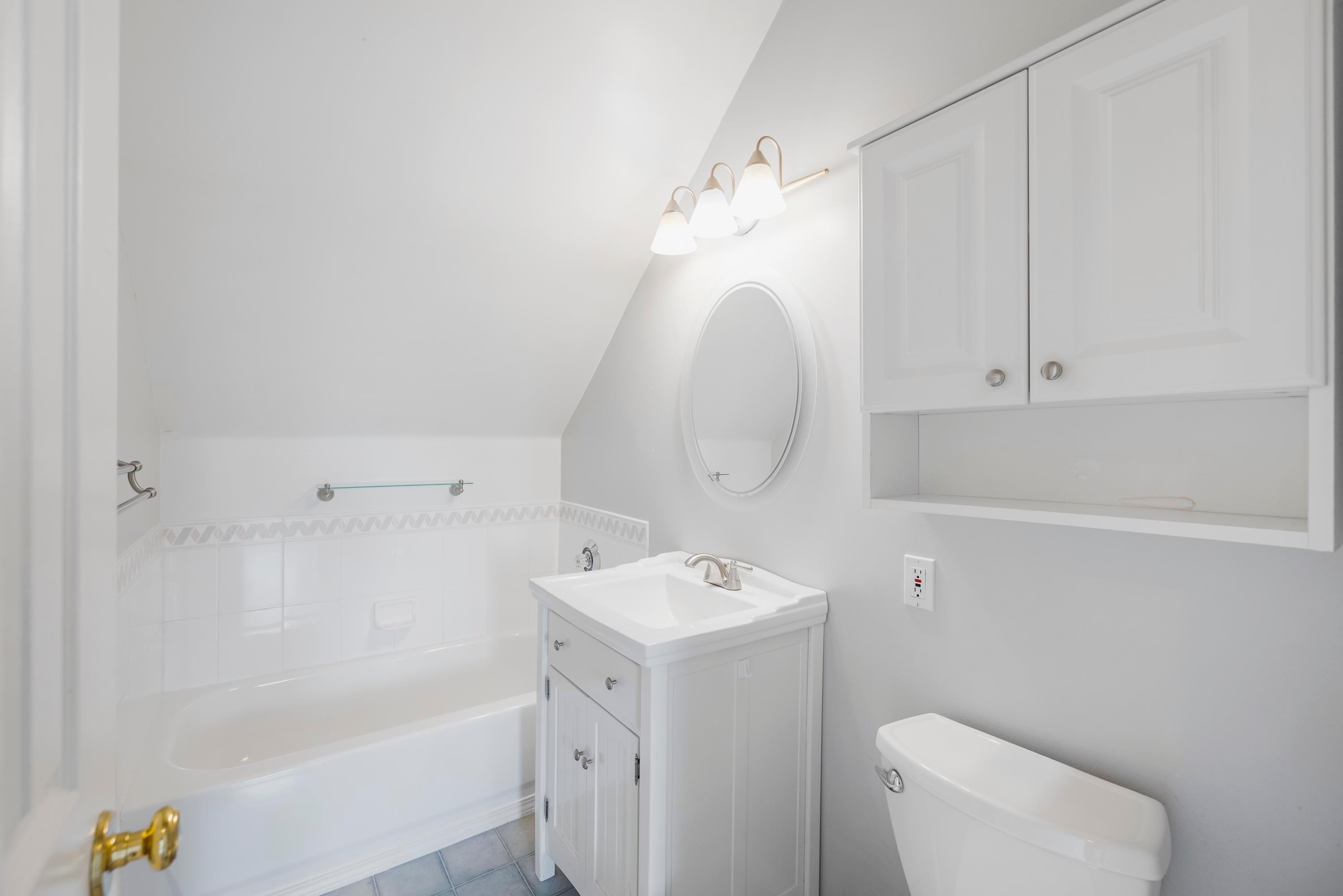 









1570


Prairie

Avenue, 404,
Port Coquitlam,




BC
V3B 1T4

