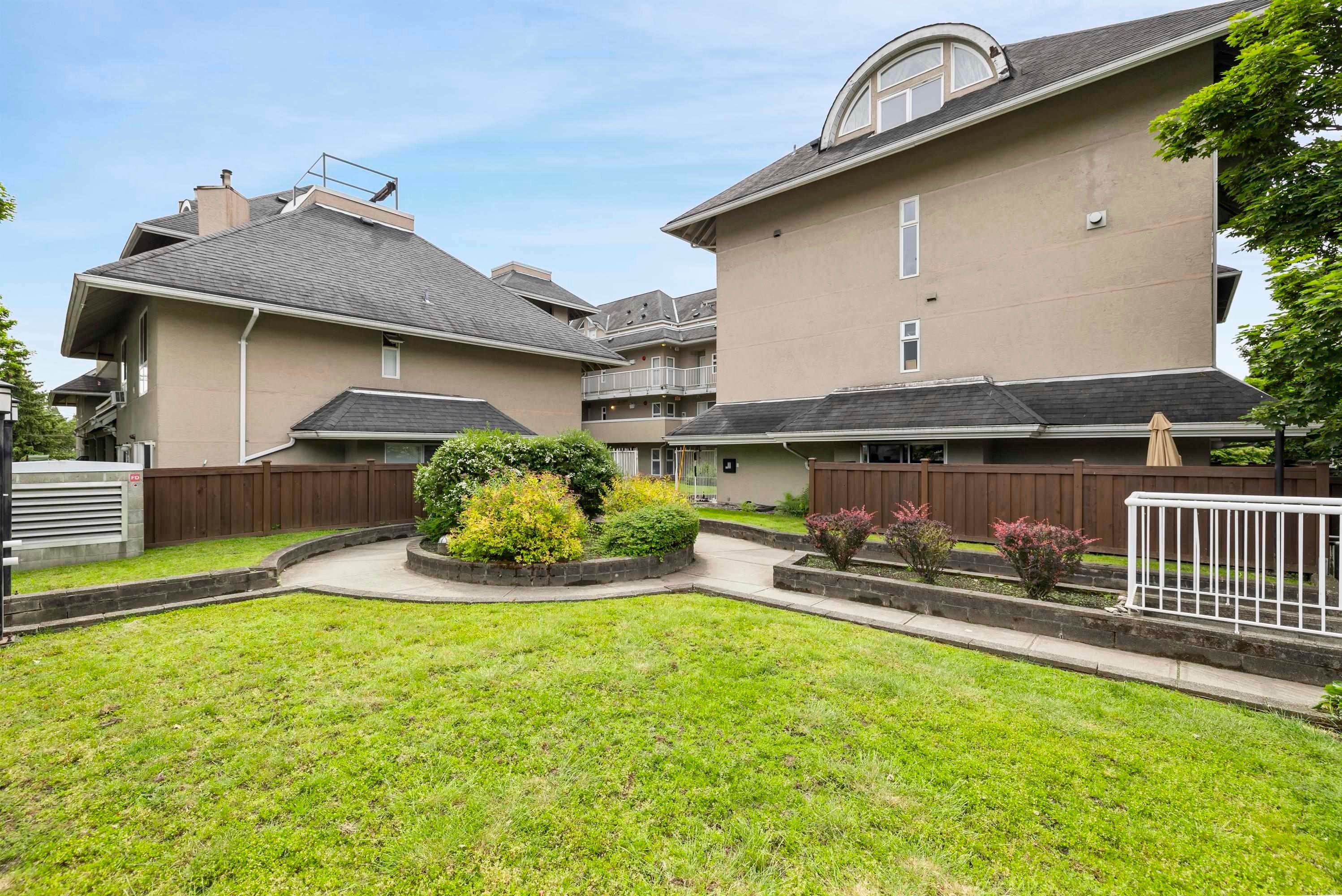 









1570


Prairie

Avenue, 404,
Port Coquitlam,




BC
V3B 1T4

