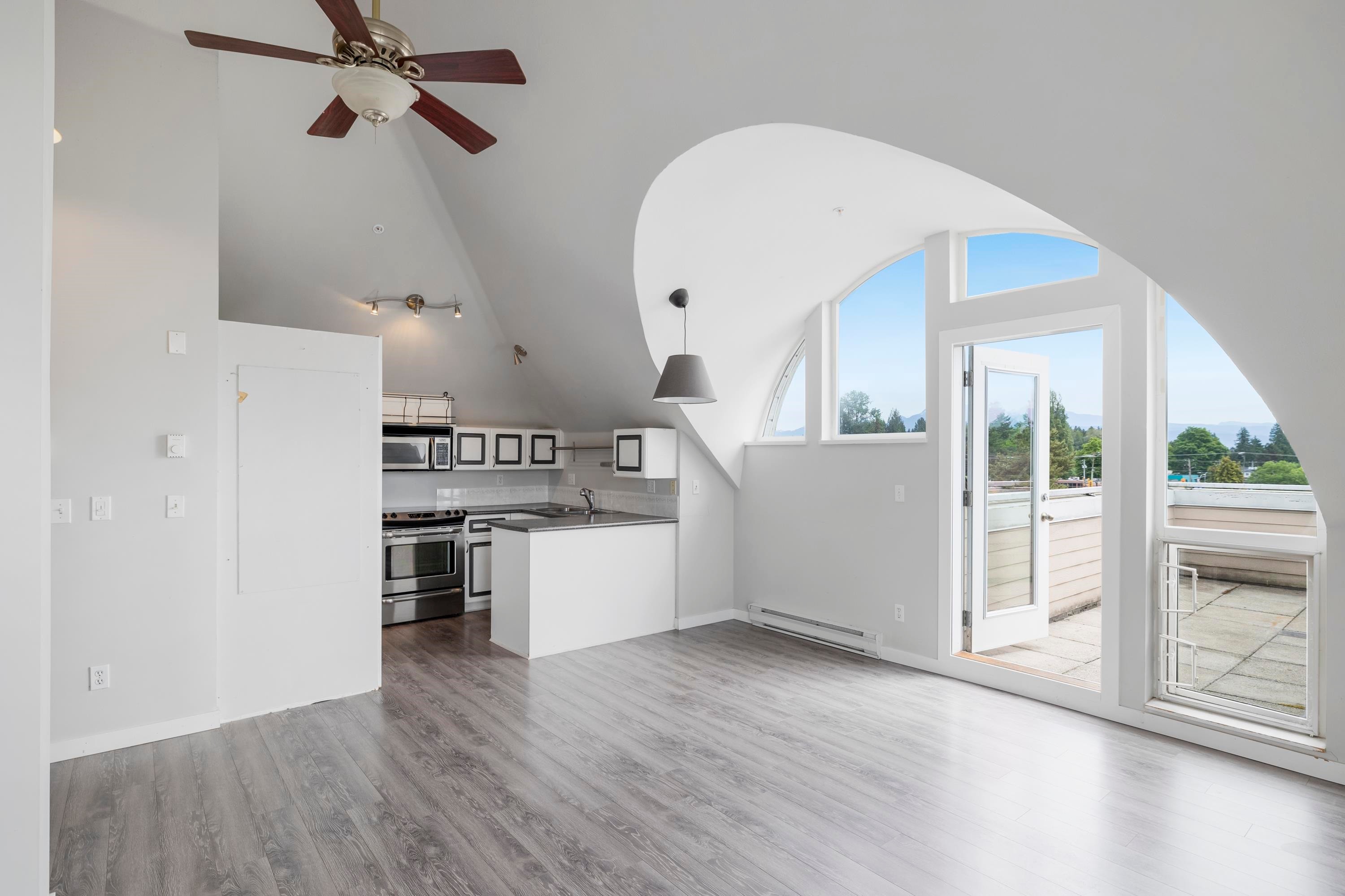 









1570


Prairie

Avenue, 404,
Port Coquitlam,




BC
V3B 1T4

