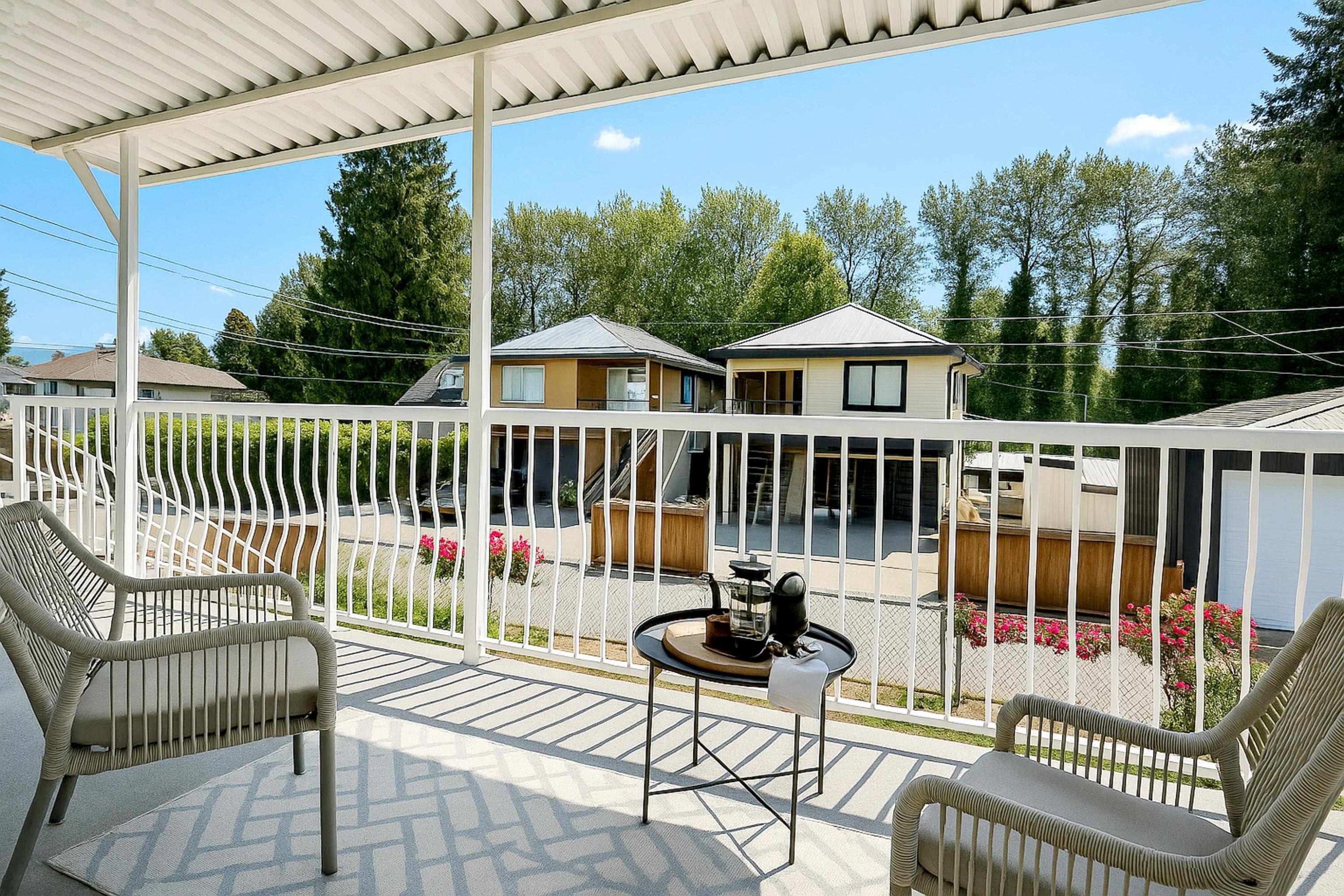 









823B


Greene

Street,
Coquitlam,




BC
V3C 2B9

