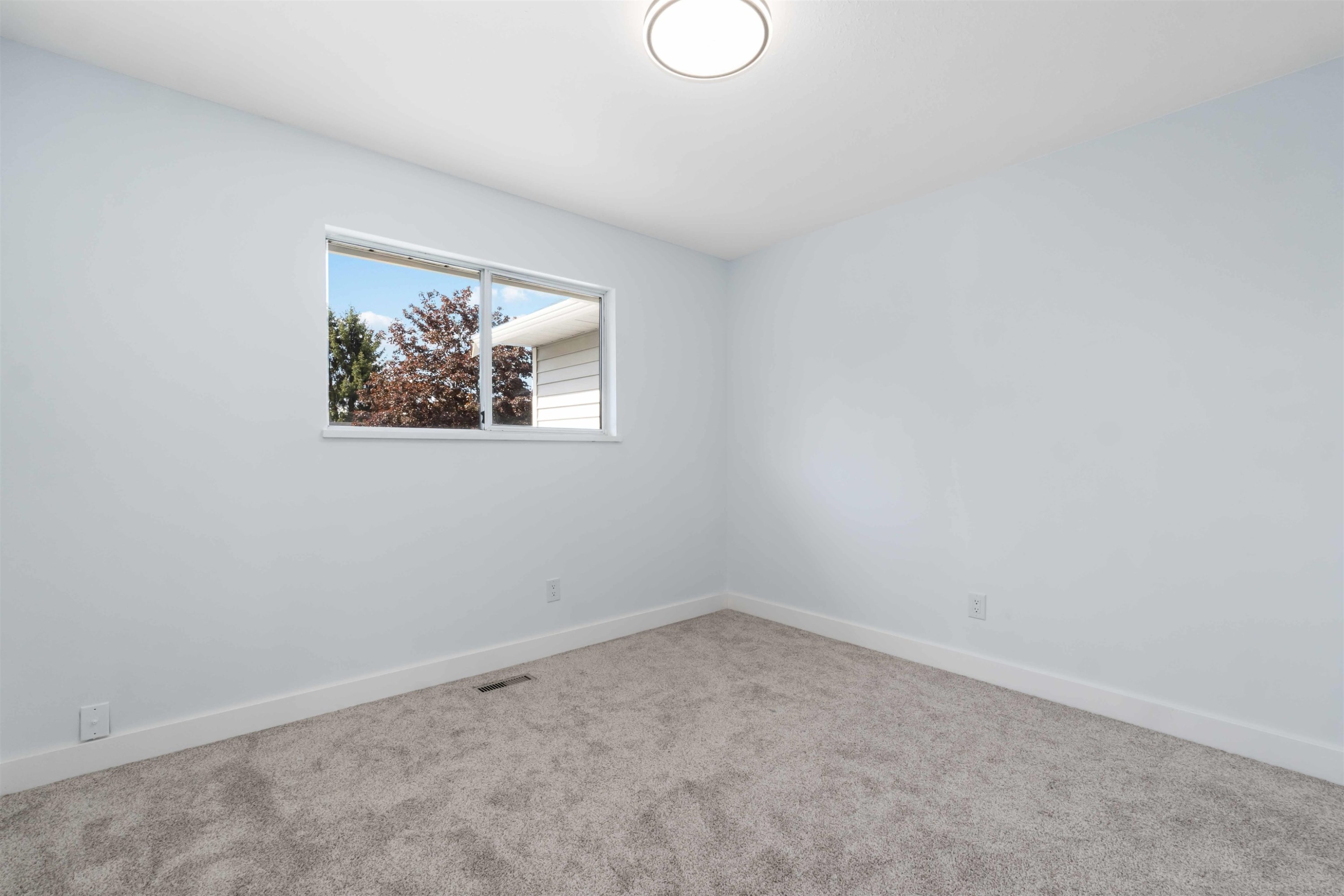









24861


119

Avenue,
Maple Ridge,




BC
V4R 1Z1


