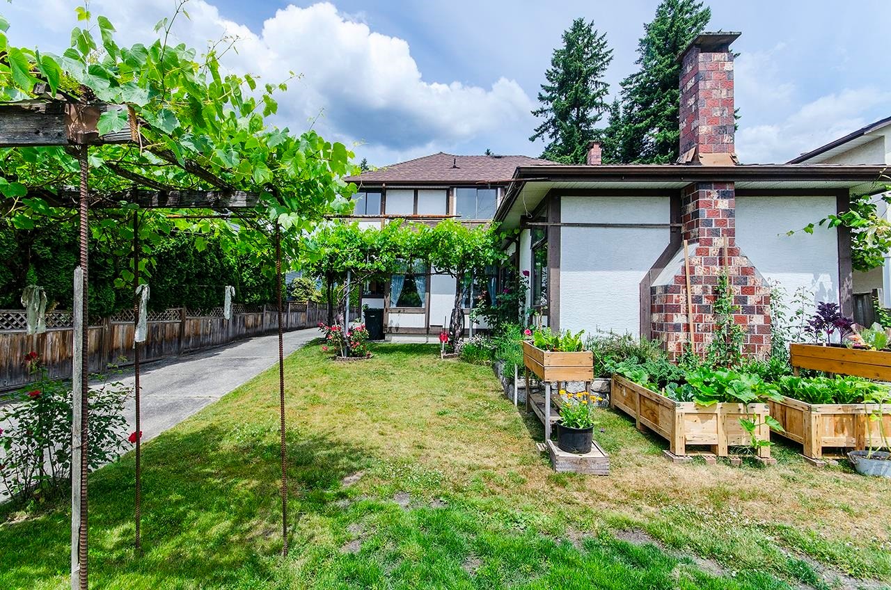 









718


Foster

Avenue,
Coquitlam,




BC
V3J 7P7

