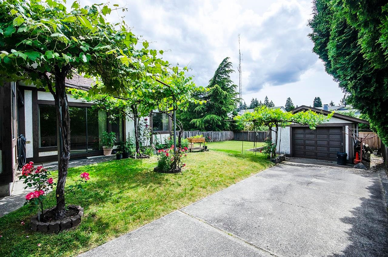 









718


Foster

Avenue,
Coquitlam,




BC
V3J 7P7

