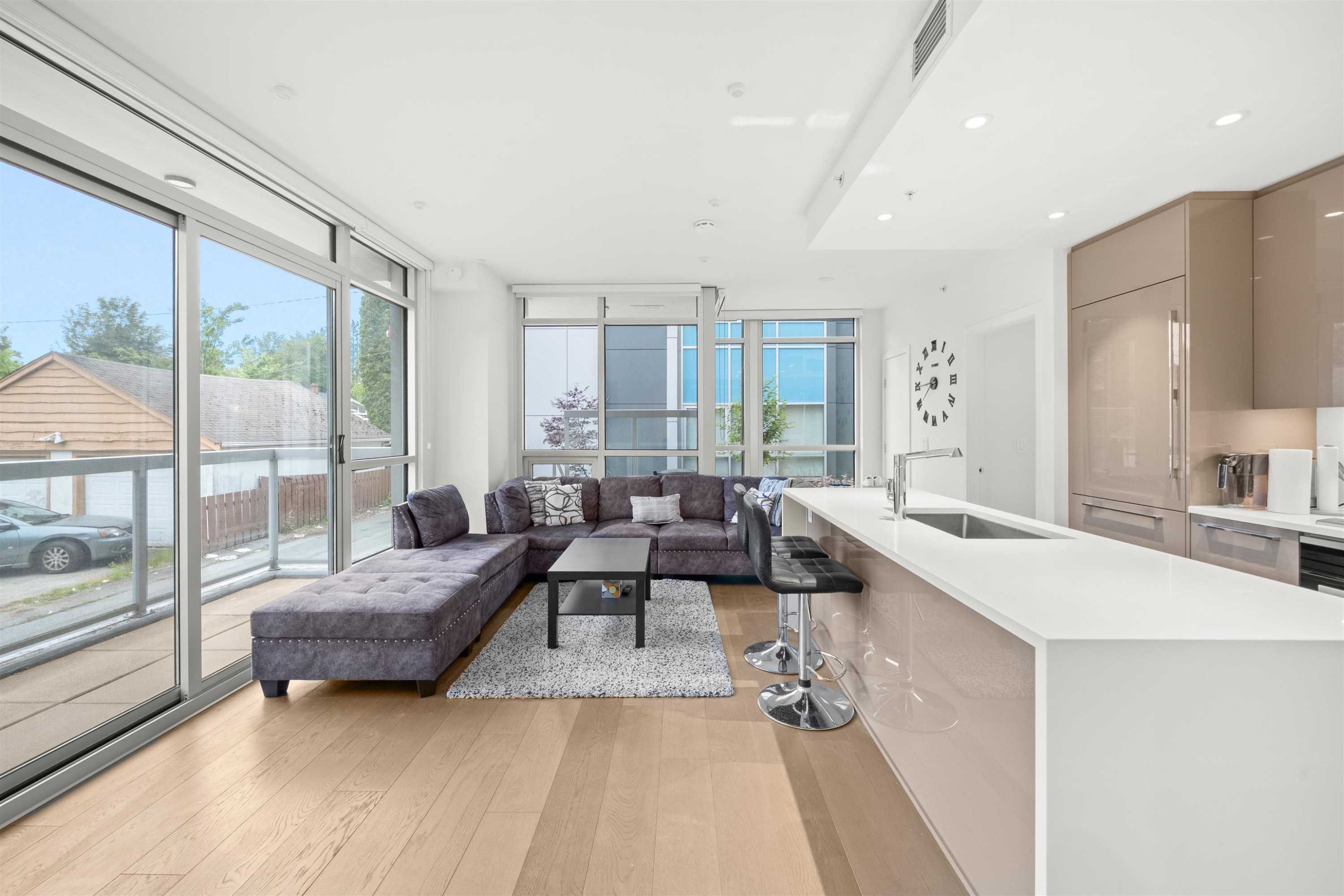 









5289


Cambie

Street, 105,
Vancouver,




BC
V5Z 2Z6

