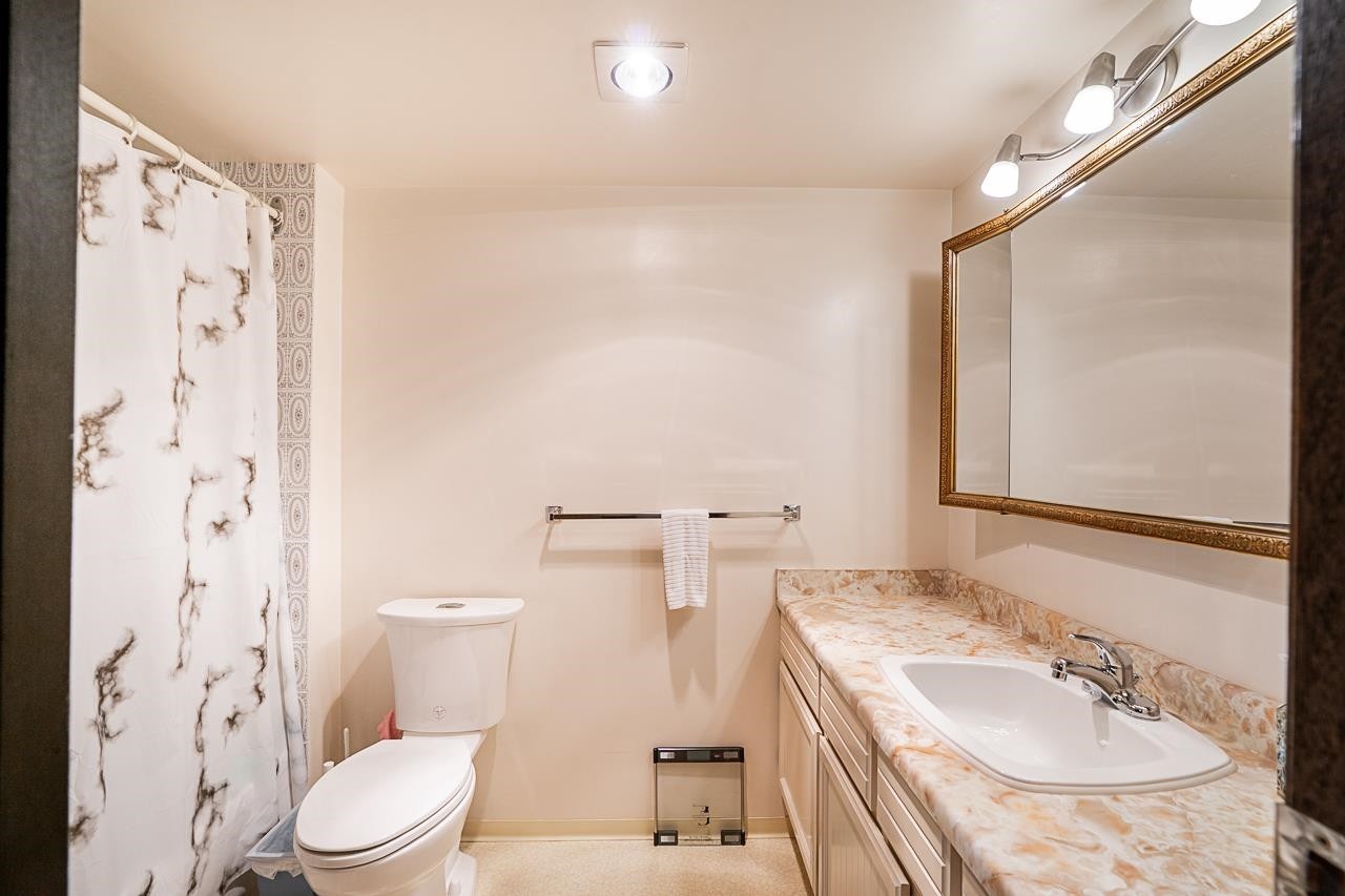 









11240


Daniels

Road, 102,
Richmond,




BC
V6X 1M6

