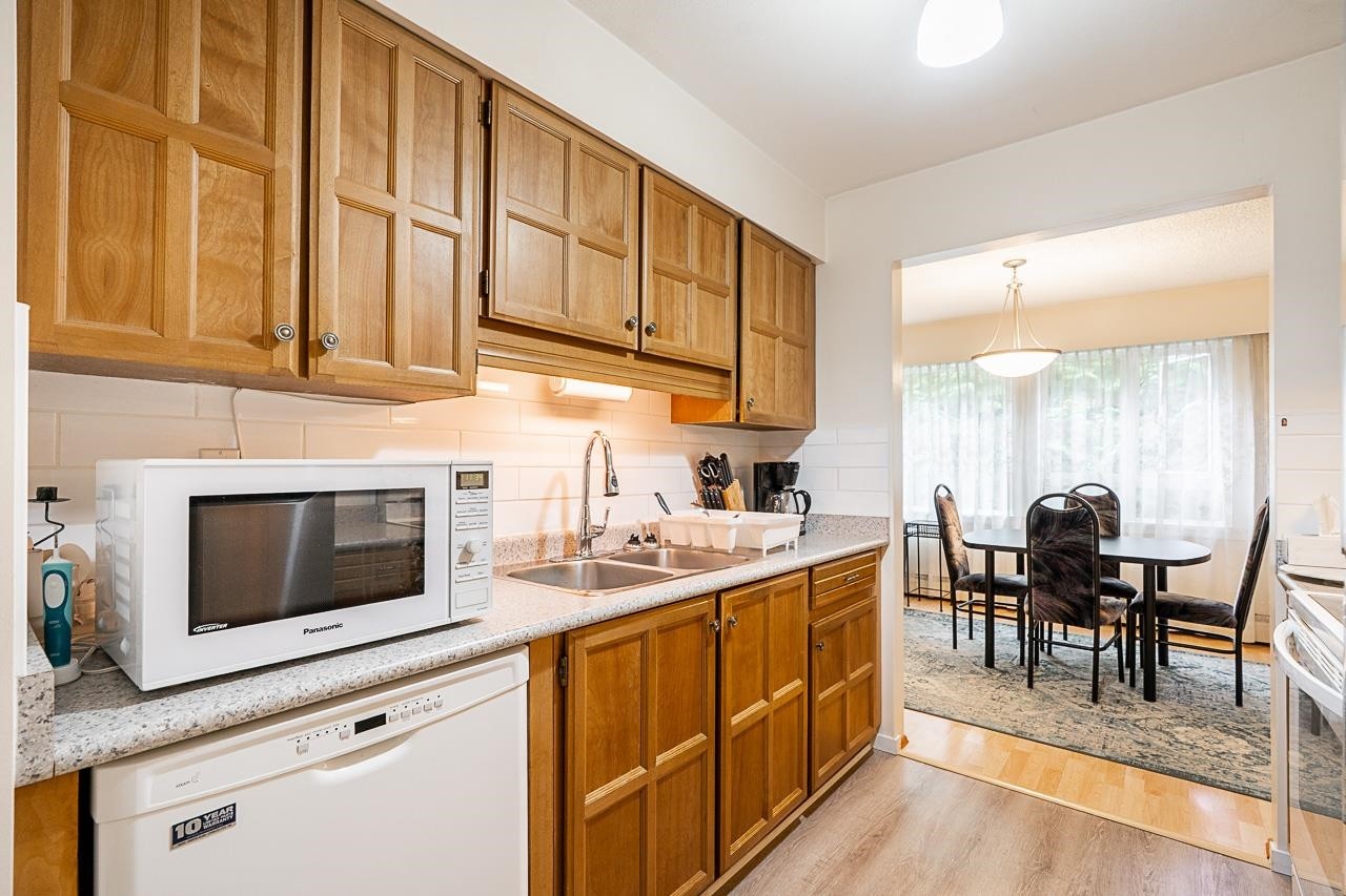 









11240


Daniels

Road, 102,
Richmond,




BC
V6X 1M6


