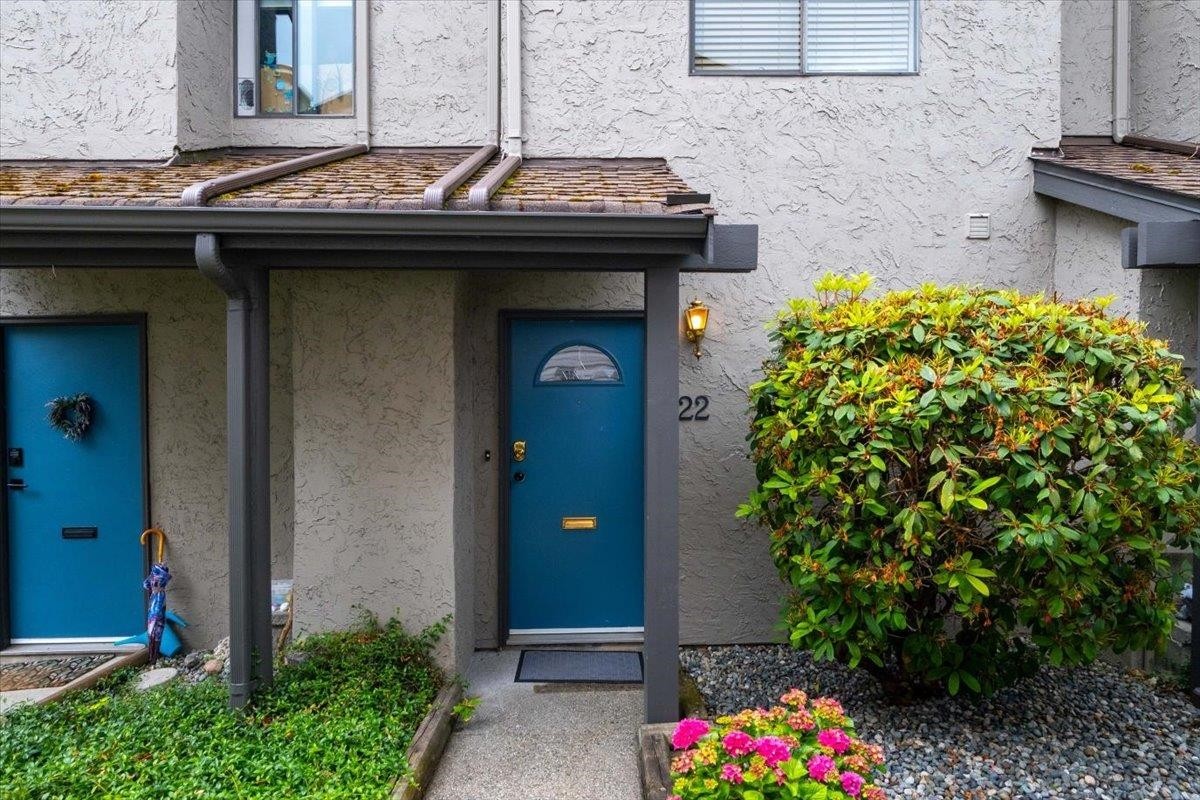 









230


14th

Street West, 22,
North Vancouver,




BC
V7M 1P3


