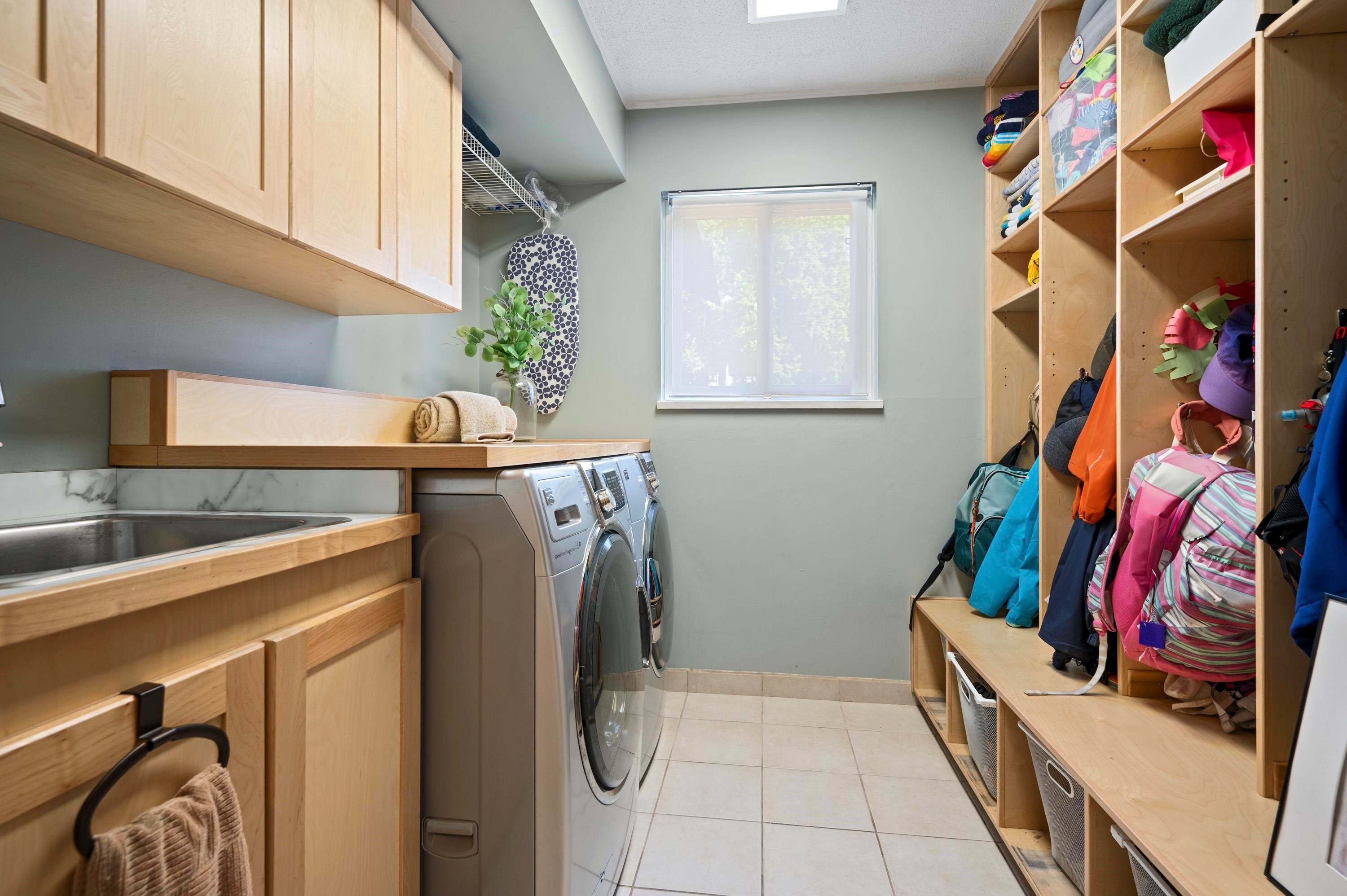 









2550


Bluebell

Avenue,
Coquitlam,




BC
V3E 2G1


