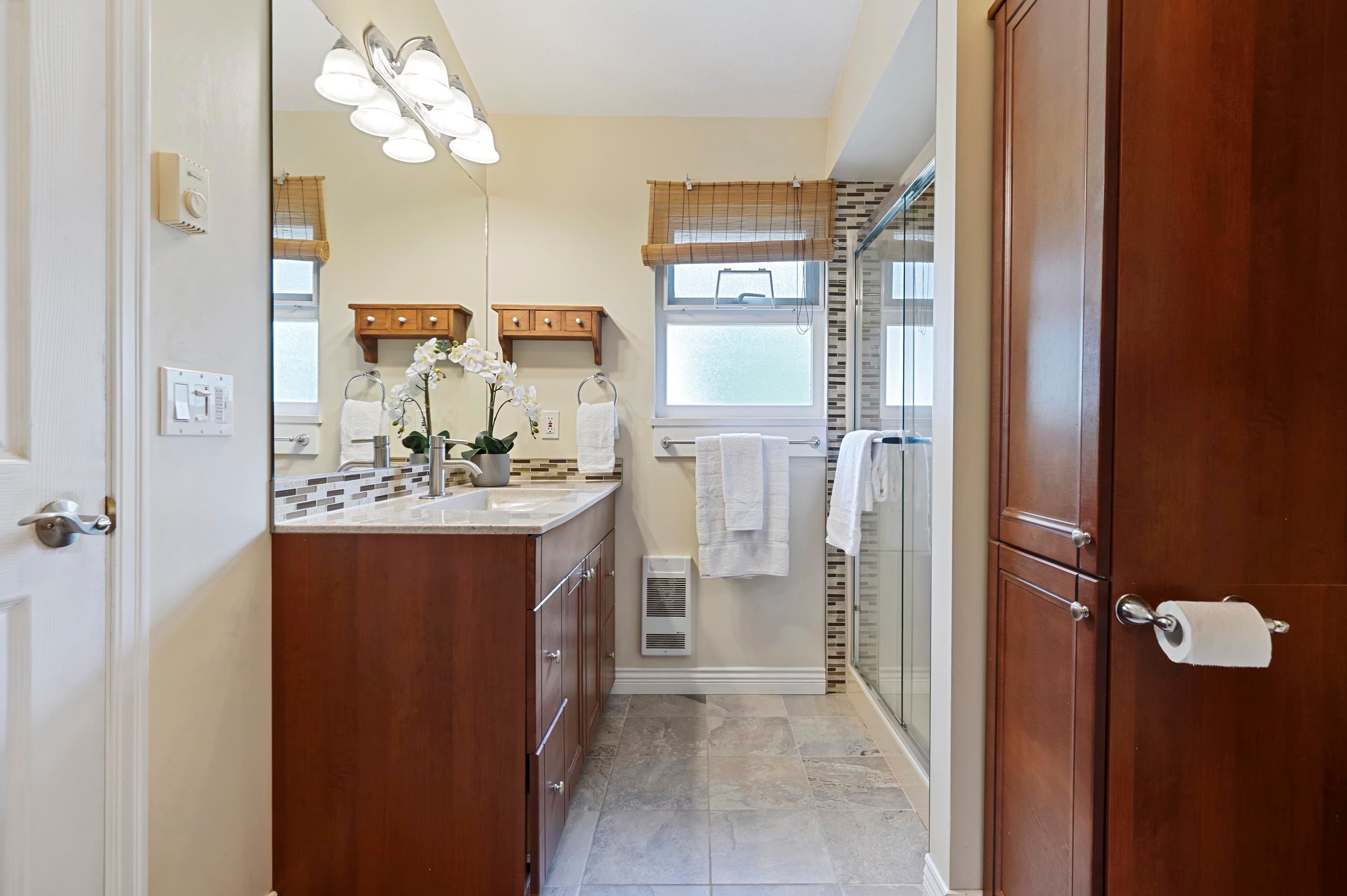 









2550


Bluebell

Avenue,
Coquitlam,




BC
V3E 2G1

