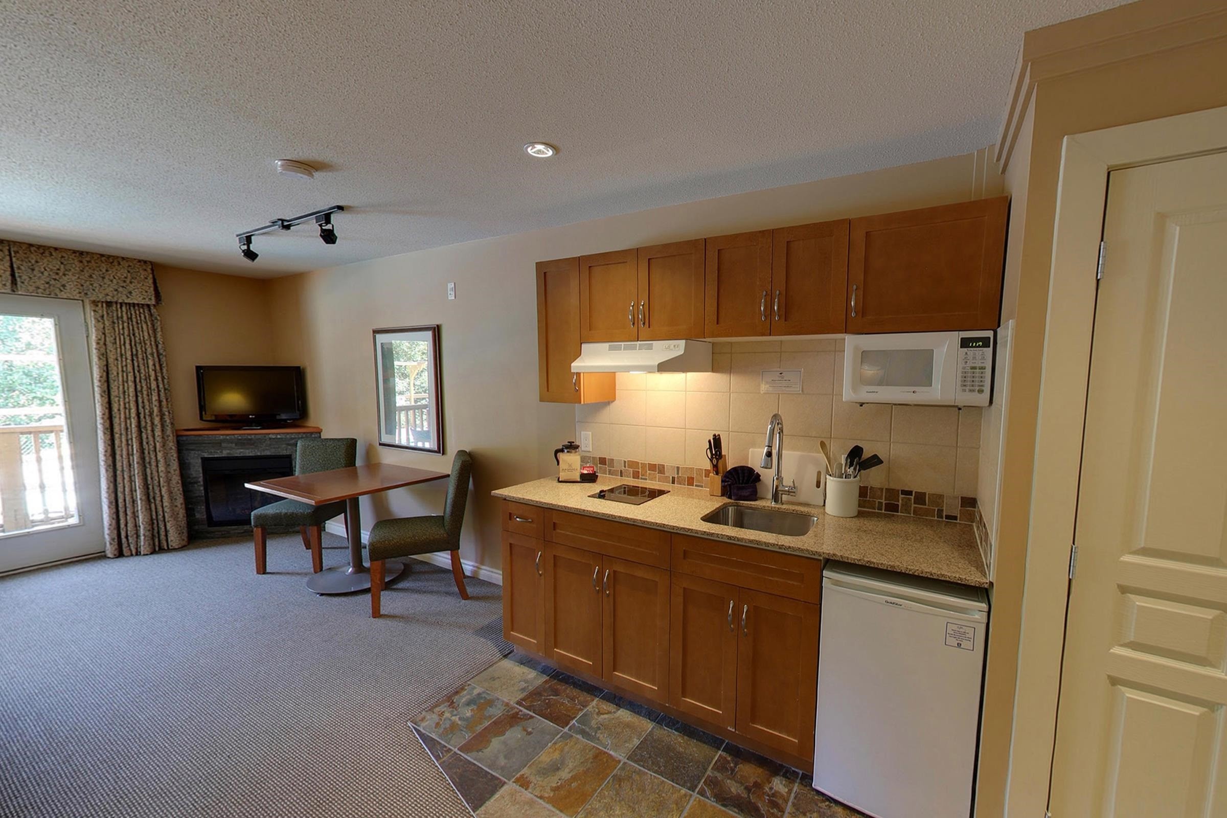 









1490


Highway 99

Highway, 114,
Pemberton,




BC
V0N 2L1

