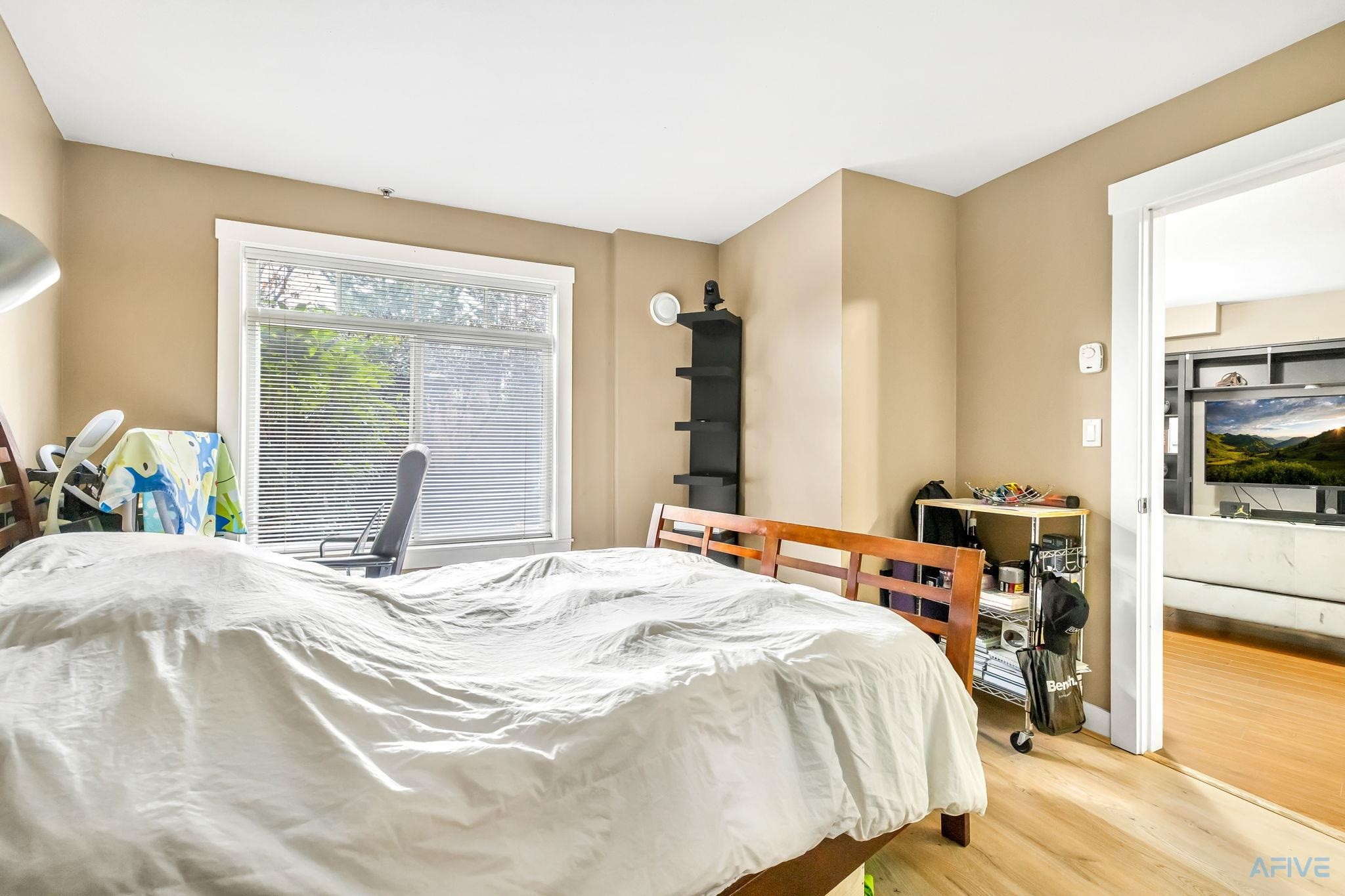 









7428


14th

Avenue, 11,
Burnaby,




BC
V3N 0C2

