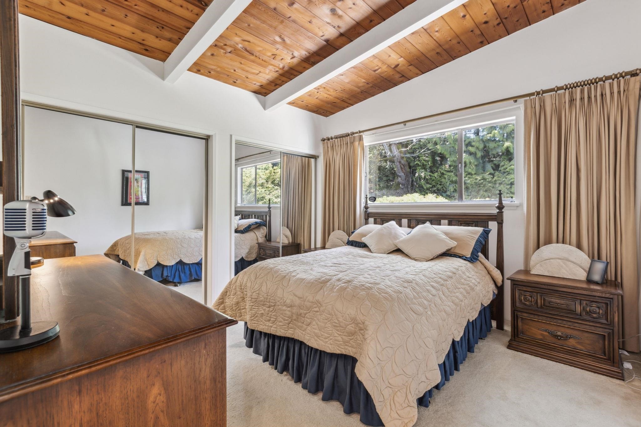 









3090


Lazy A

Street,
Coquitlam,




BC
V3C 3N9

