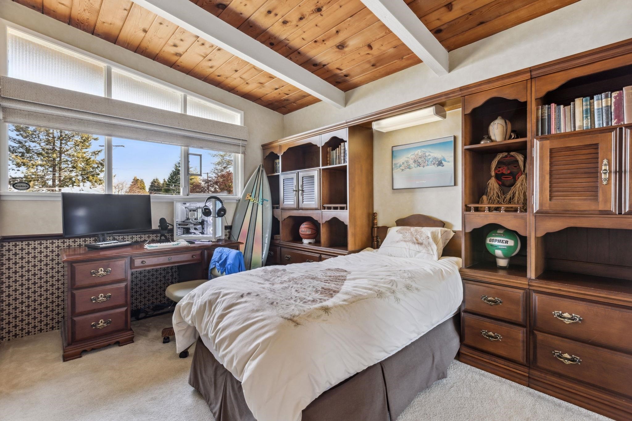 









3090


Lazy A

Street,
Coquitlam,




BC
V3C 3N9

