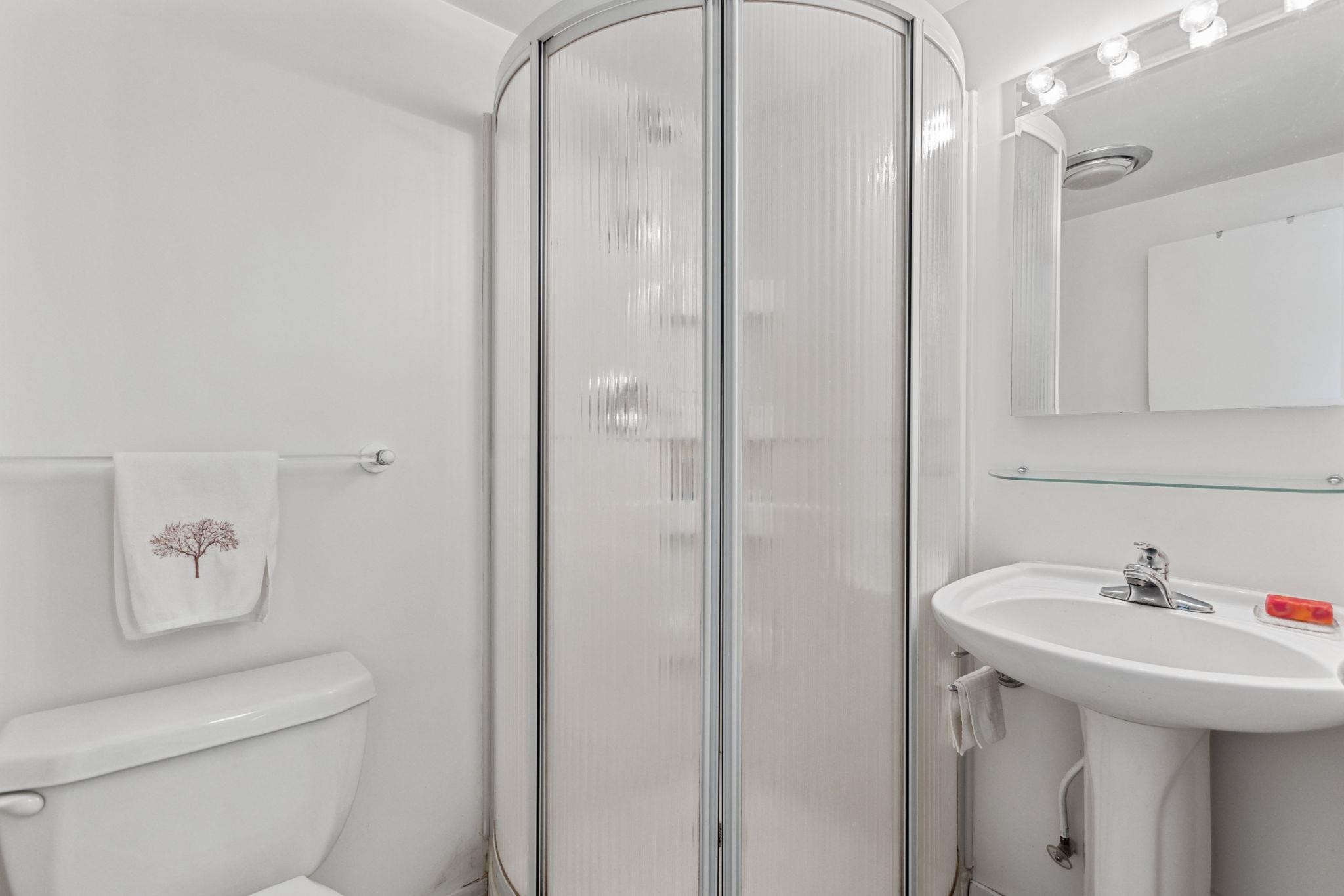 









3090


Lazy A

Street,
Coquitlam,




BC
V3C 3N9

