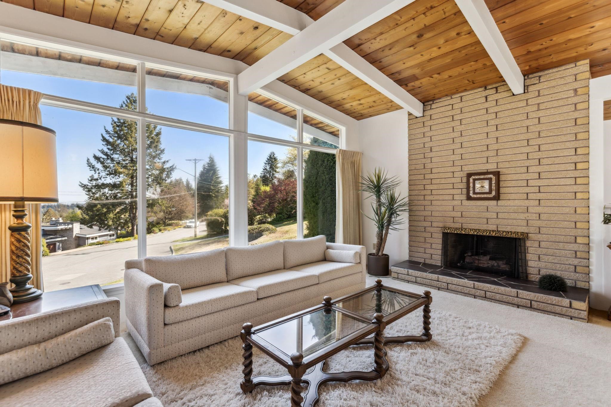 









3090


Lazy A

Street,
Coquitlam,




BC
V3C 3N9

