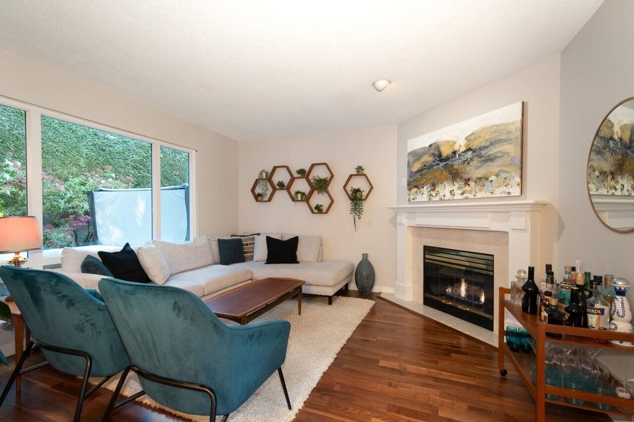 









181


Ravine

Drive, 1,
Port Moody,




BC
V3H 4T3

