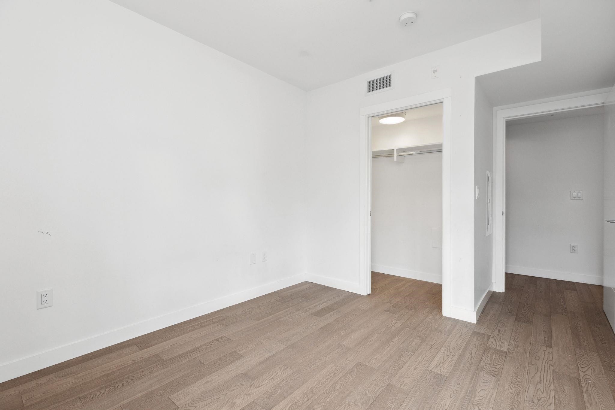 









7828


Granville

Street, 223,
Vancouver,




BC
V6P 4Z2

