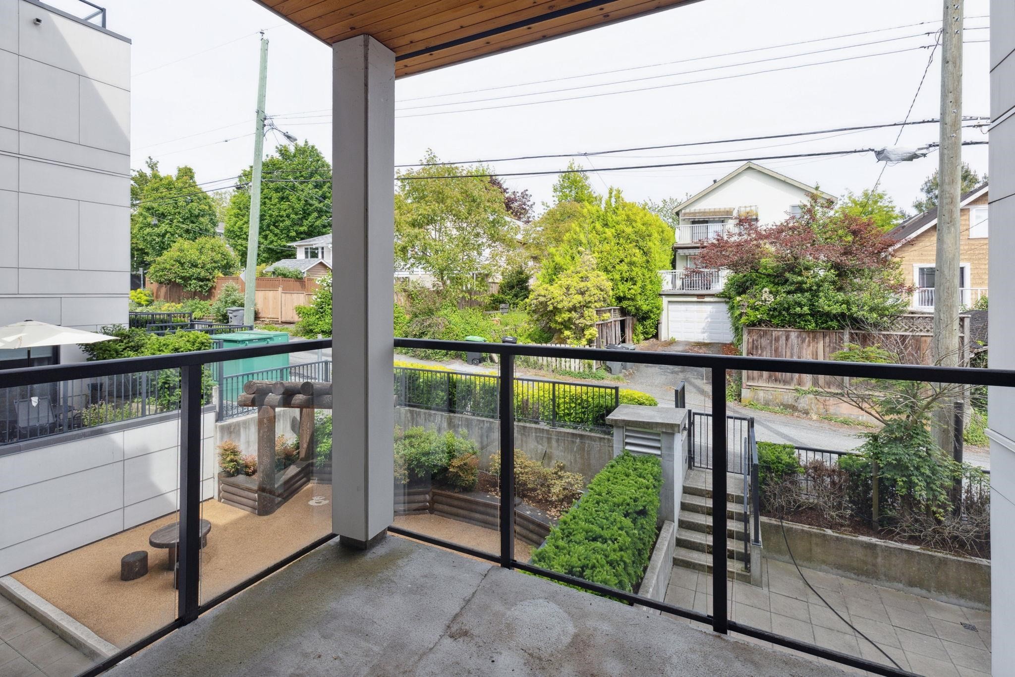 









7828


Granville

Street, 223,
Vancouver,




BC
V6P 4Z2

