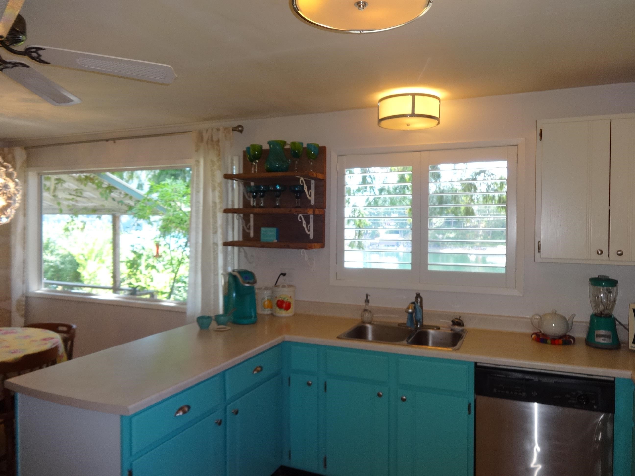 









13173


Sexw'amin

Street,
Garden Bay,




BC
V0N 1S0

