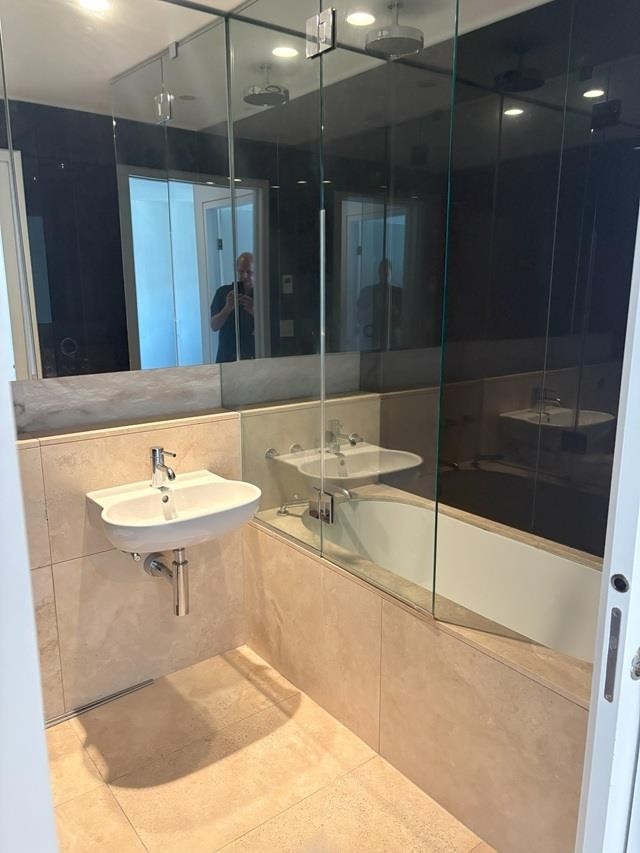 









838


Hastings

Street West, 1806,
Vancouver,




BC
V6C 0A6

