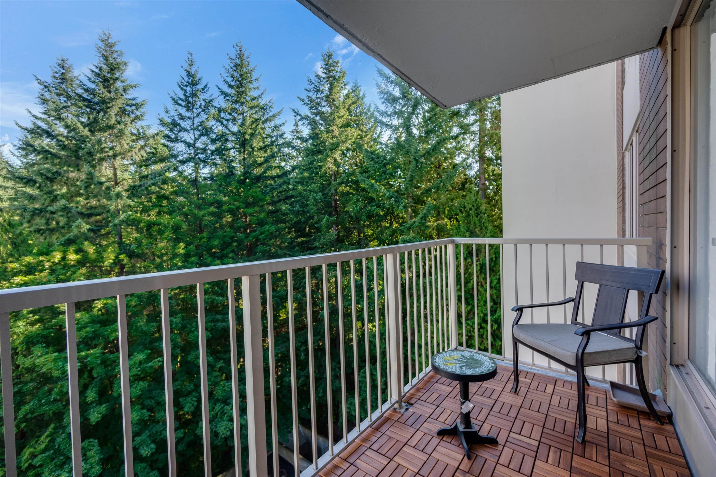 









2004


Fullerton

Avenue, 807,
North Vancouver,




BC
V7P 3G8

