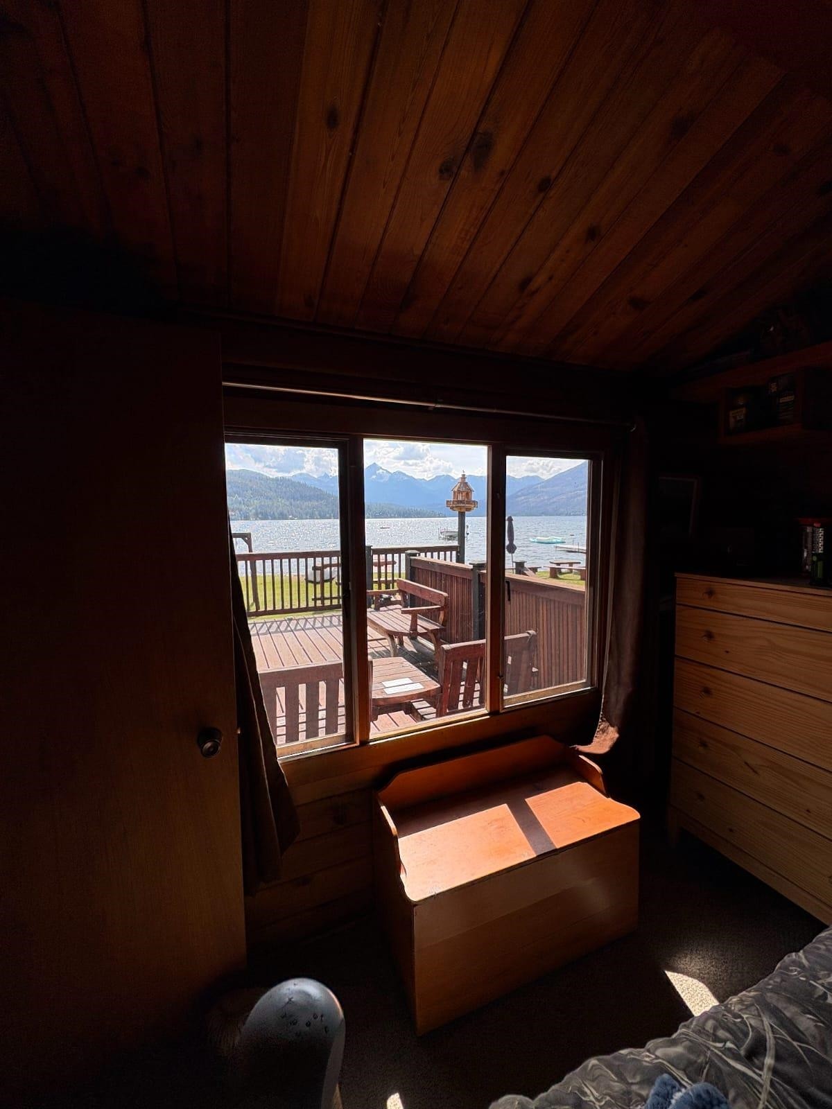 









200


Sunshine

Drive,
70 Mile House,







BC
V0K 1V0

