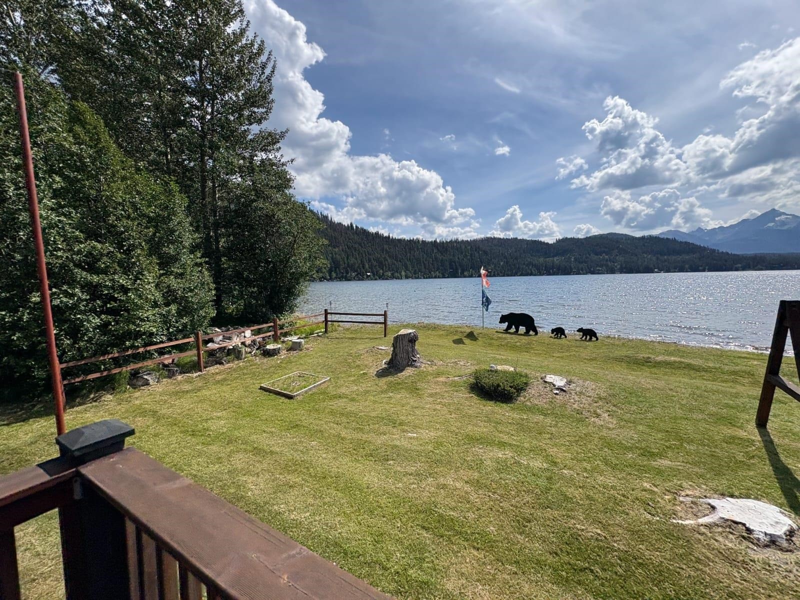 









200


Sunshine

Drive,
70 Mile House,







BC
V0K 1V0

