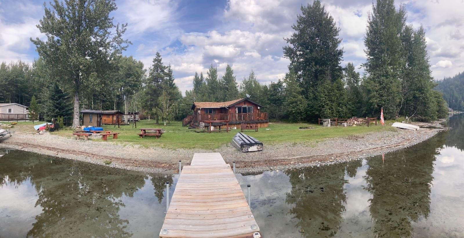 









200


Sunshine

Drive,
70 Mile House,







BC
V0K 1V0

