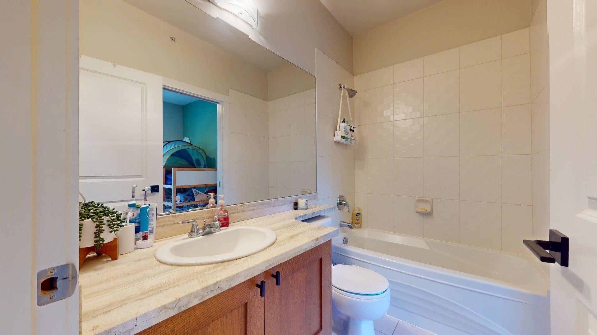 









1255


Stonemount

Place,
Squamish,




BC
V8B 0R8

