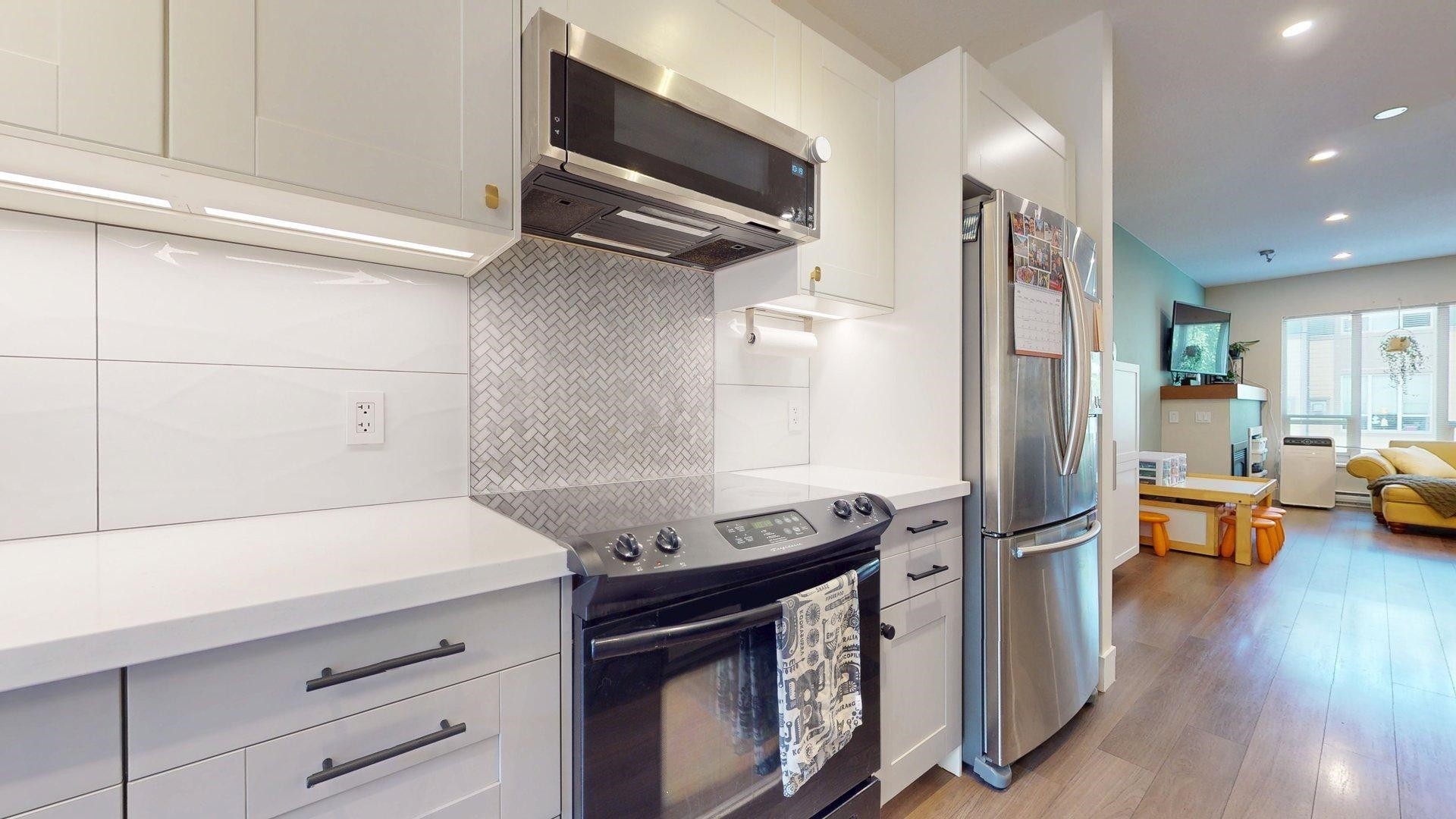 









1255


Stonemount

Place,
Squamish,




BC
V8B 0R8

