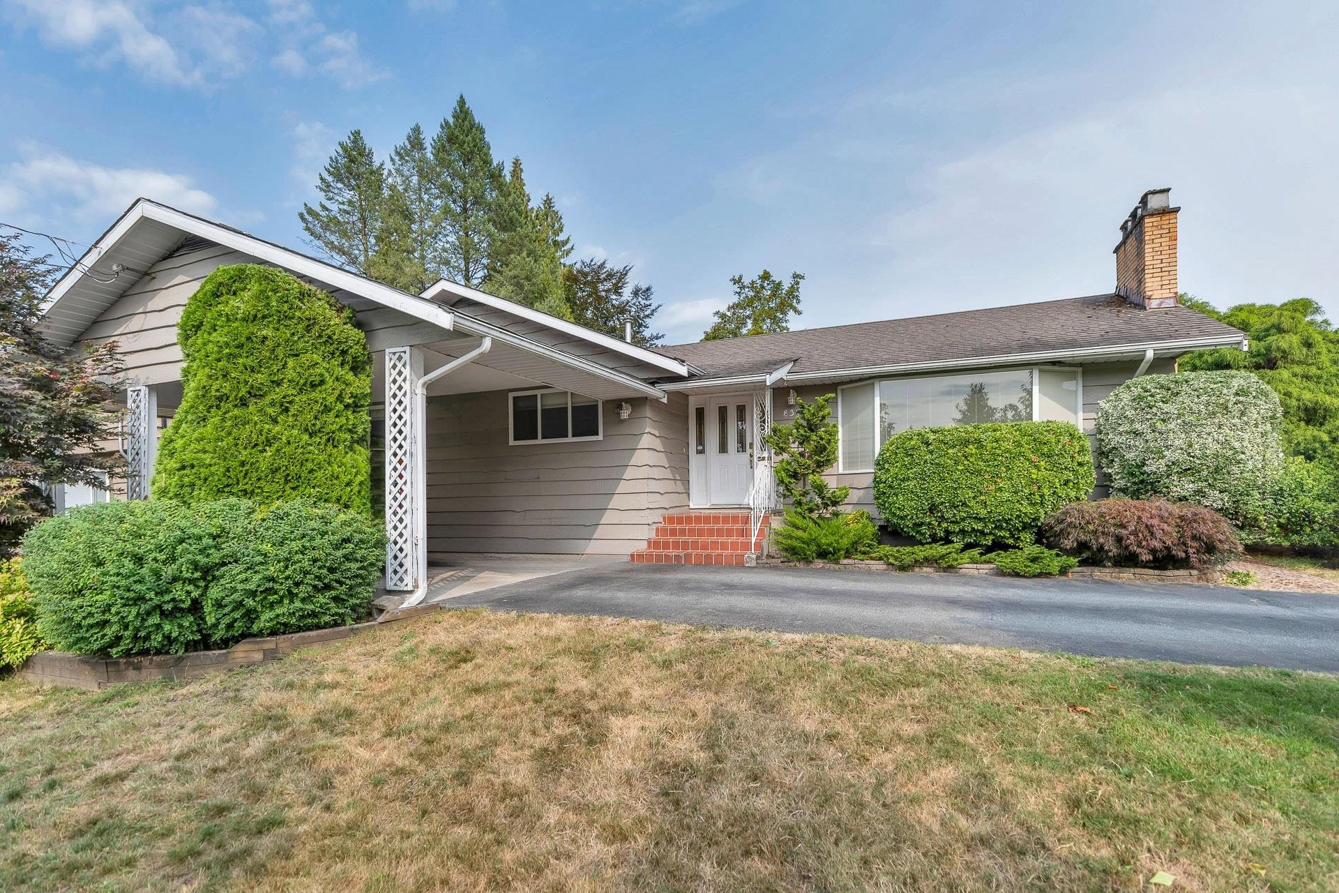 









837


Poirier

Street,
Coquitlam,




BC
V3J 6C2

