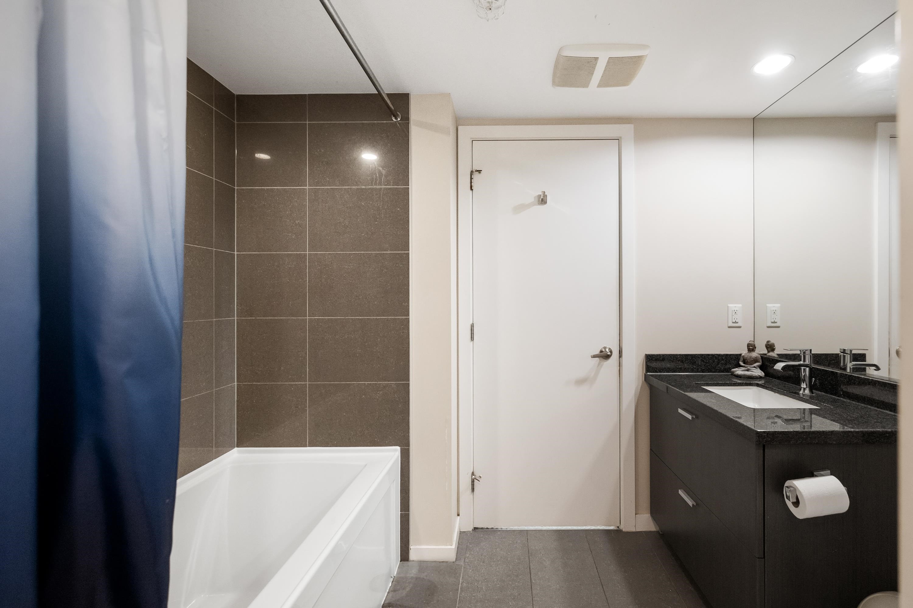 









2200


Douglas

Road, 302,
Burnaby,




BC
V5C 0G8

