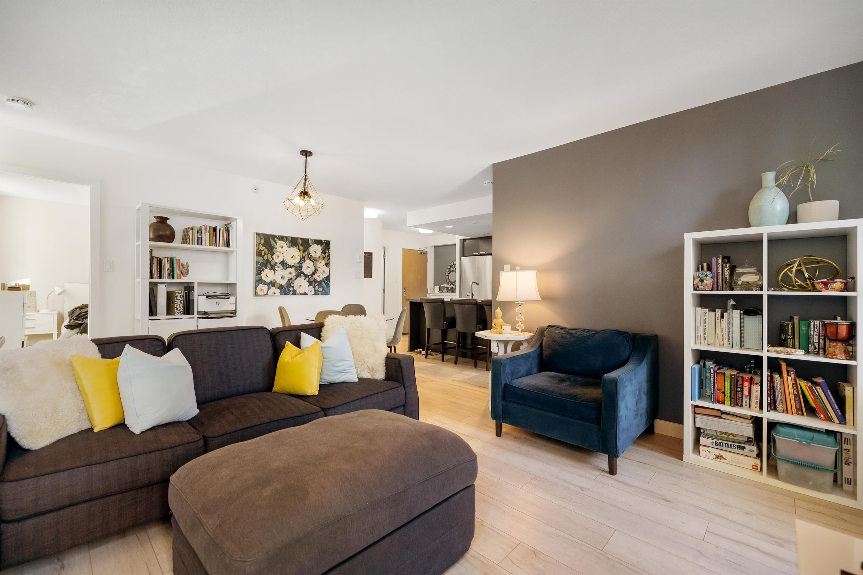 









2200


Douglas

Road, 302,
Burnaby,




BC
V5C 0G8

