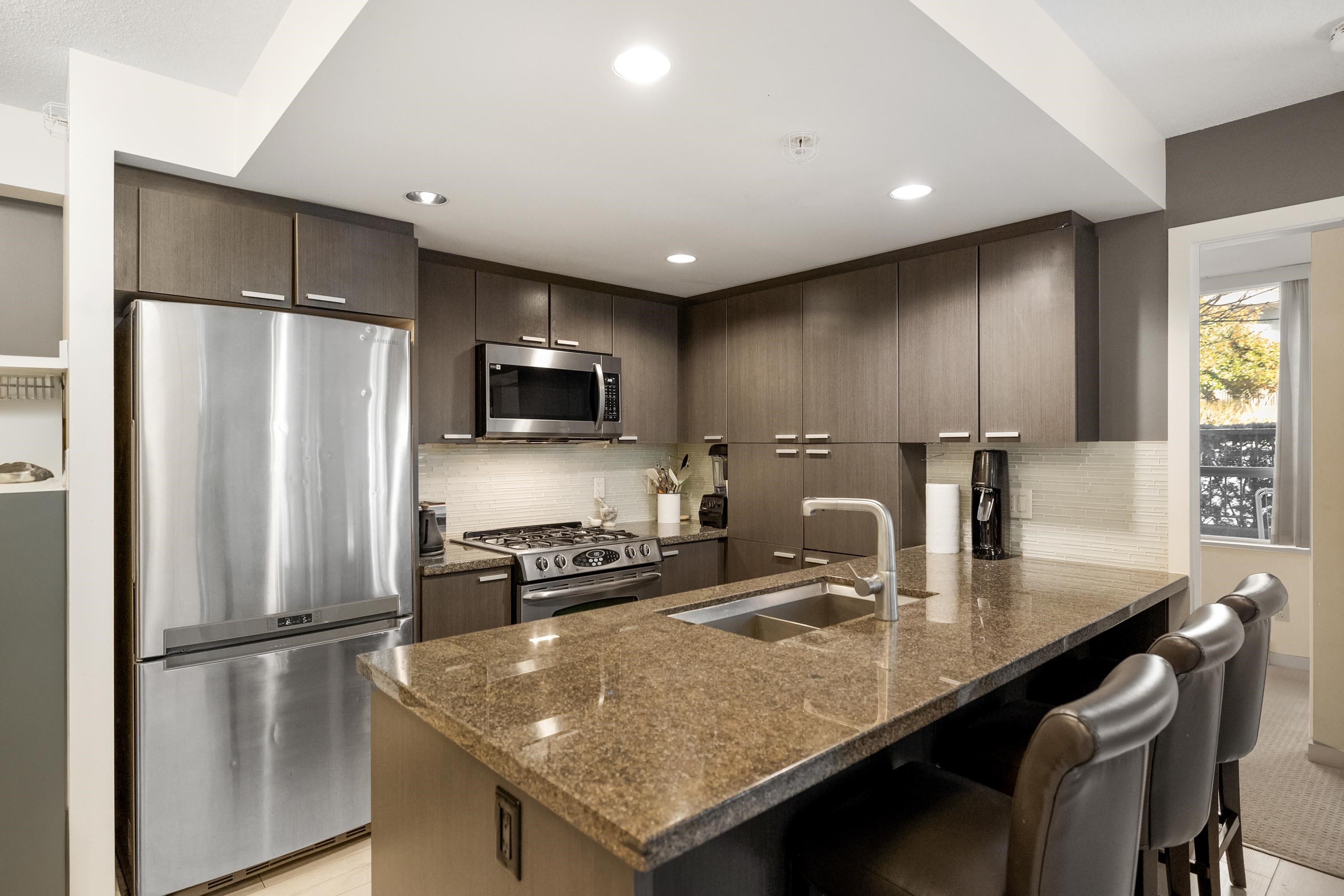









2200


Douglas

Road, 302,
Burnaby,




BC
V5C 0G8

