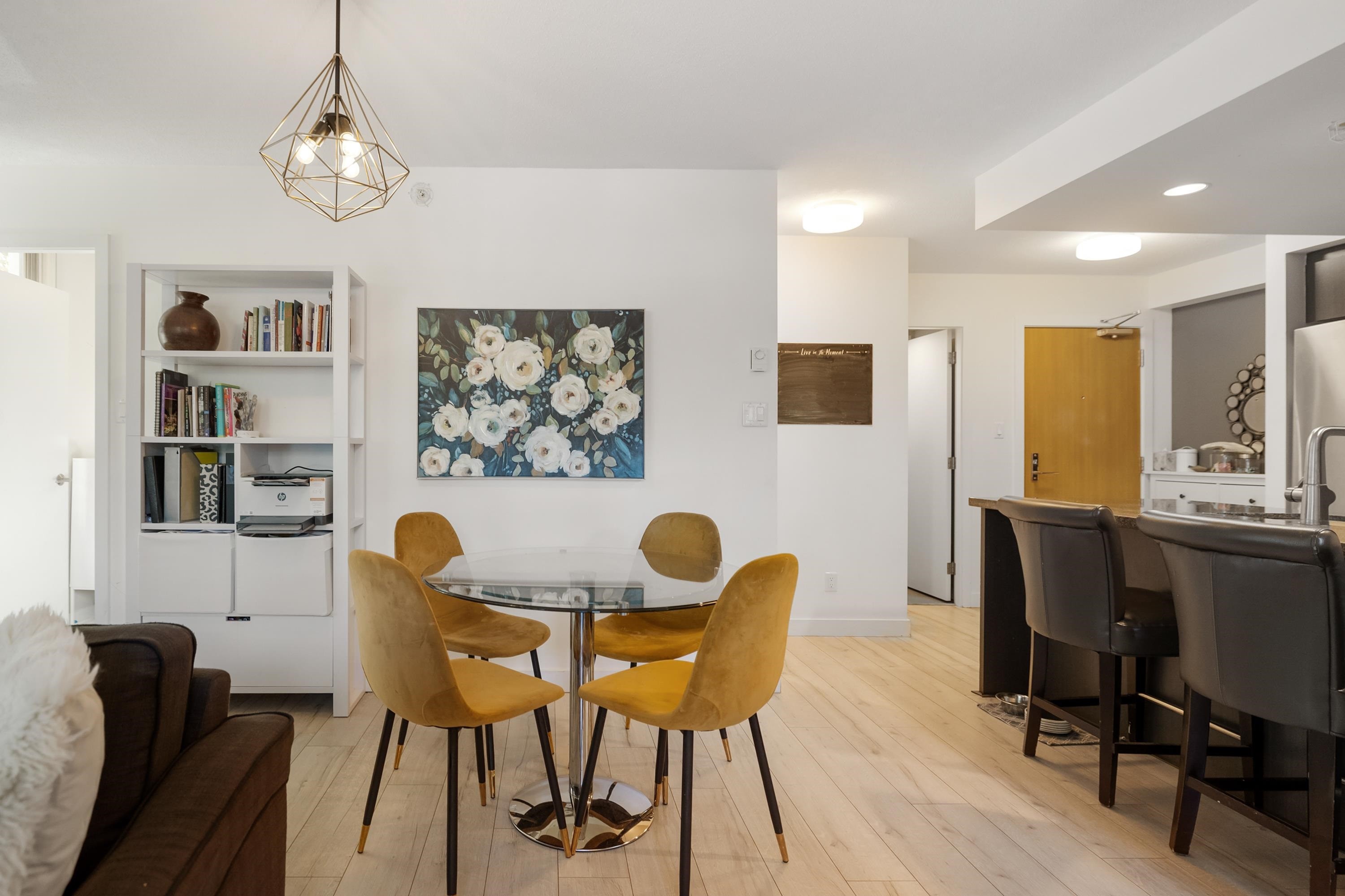 









2200


Douglas

Road, 302,
Burnaby,




BC
V5C 0G8

