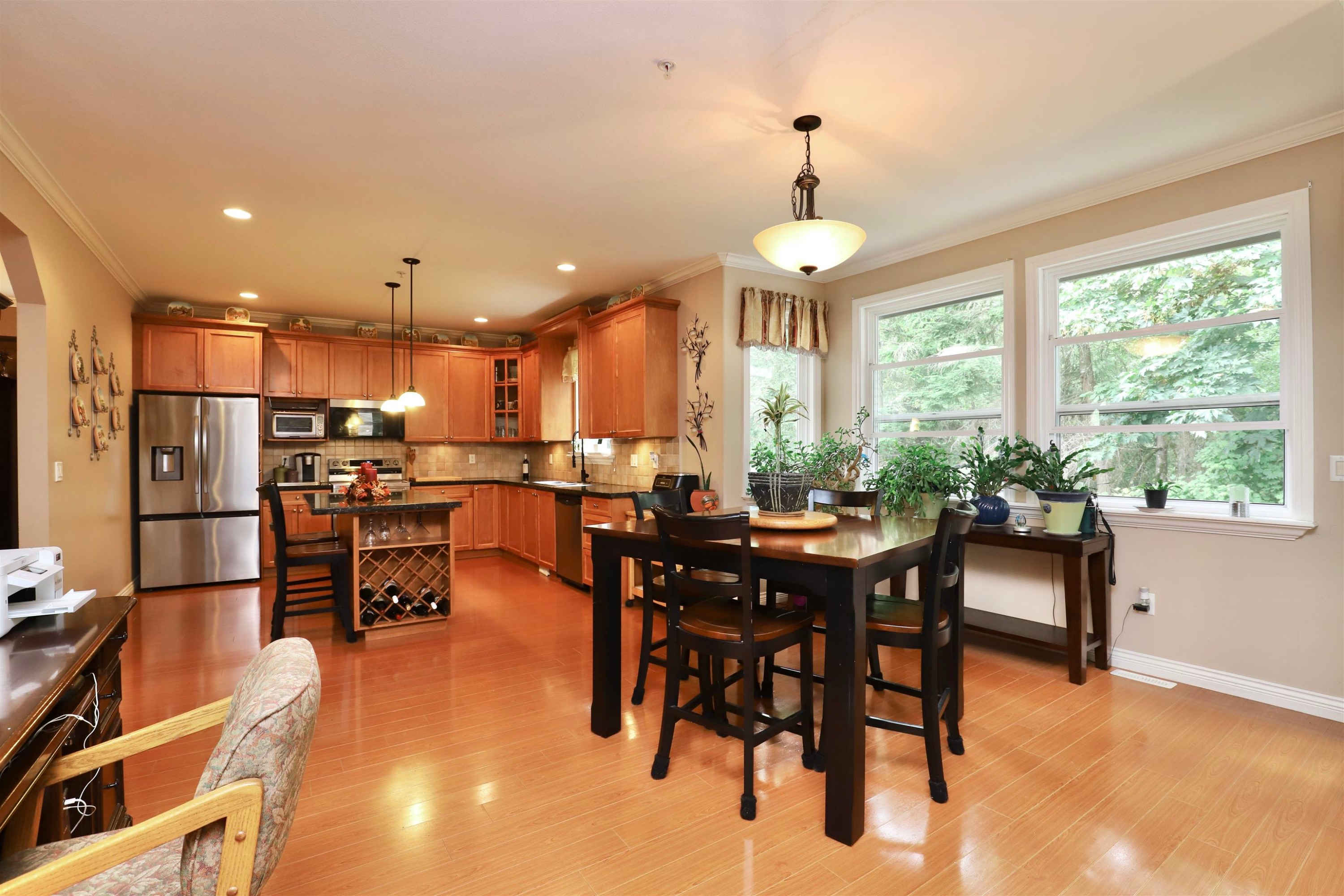 









13257


239b

Street,
Maple Ridge,




BC
V4R 0A3

