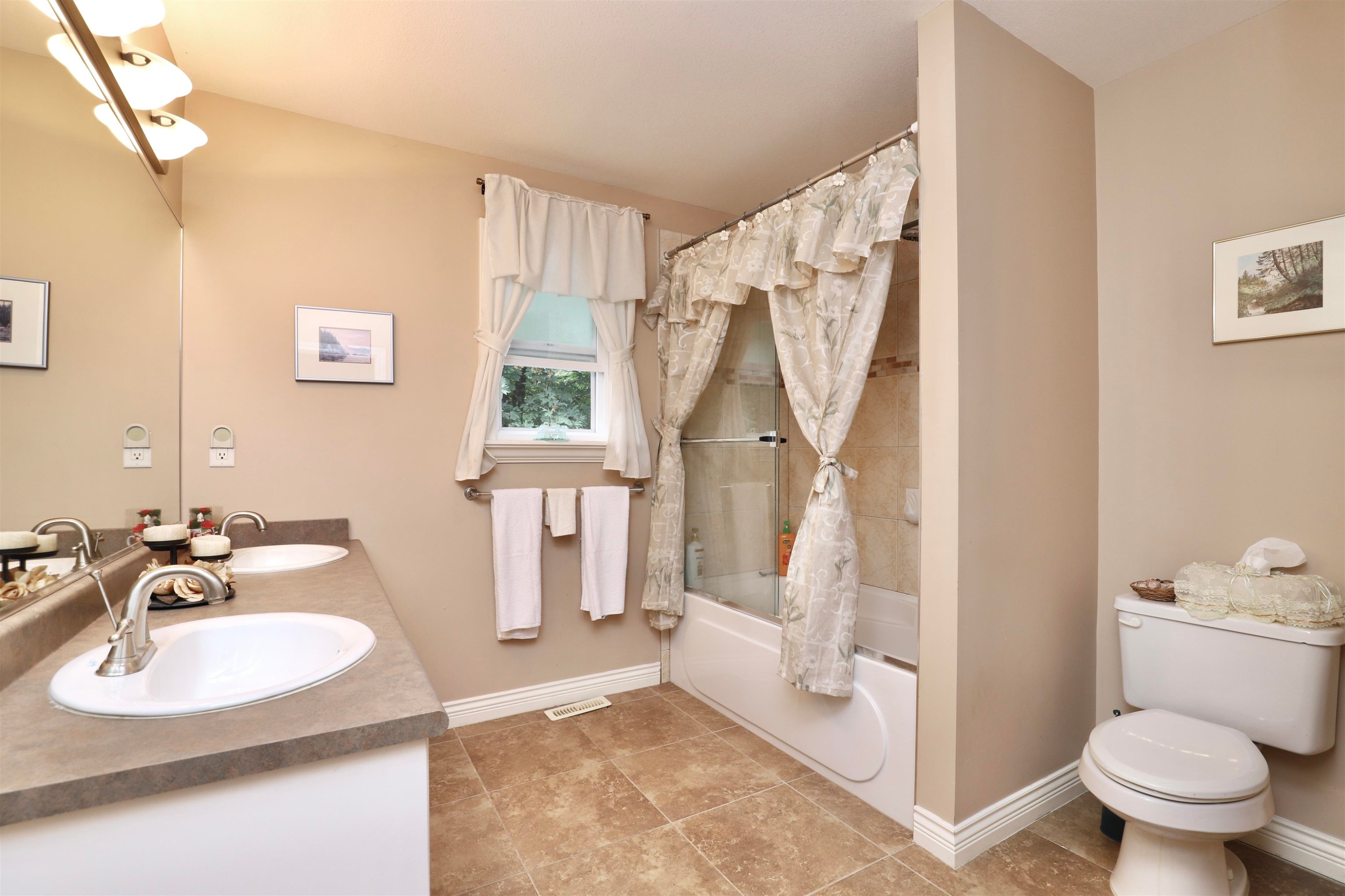 









13257


239b

Street,
Maple Ridge,




BC
V4R 0A3

