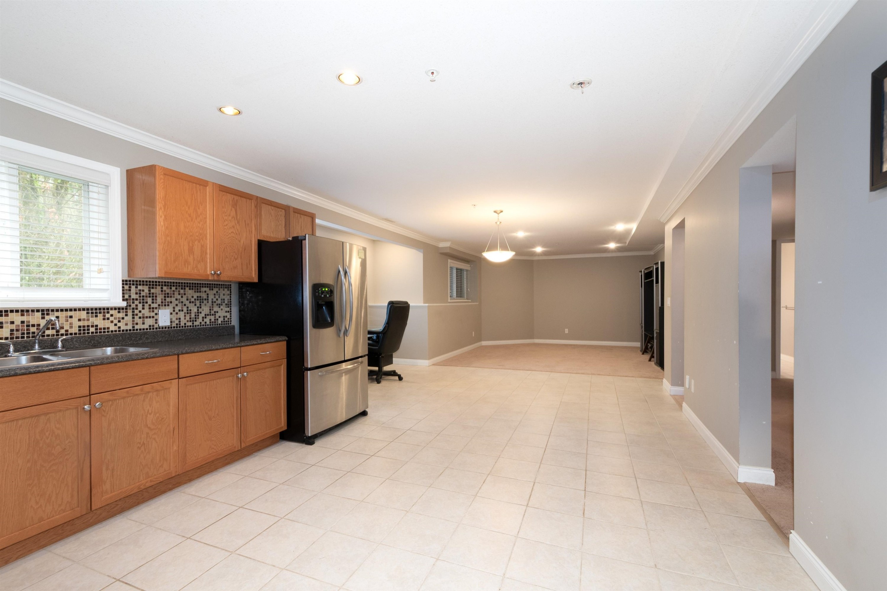 









13257


239b

Street,
Maple Ridge,




BC
V4R 0A3

