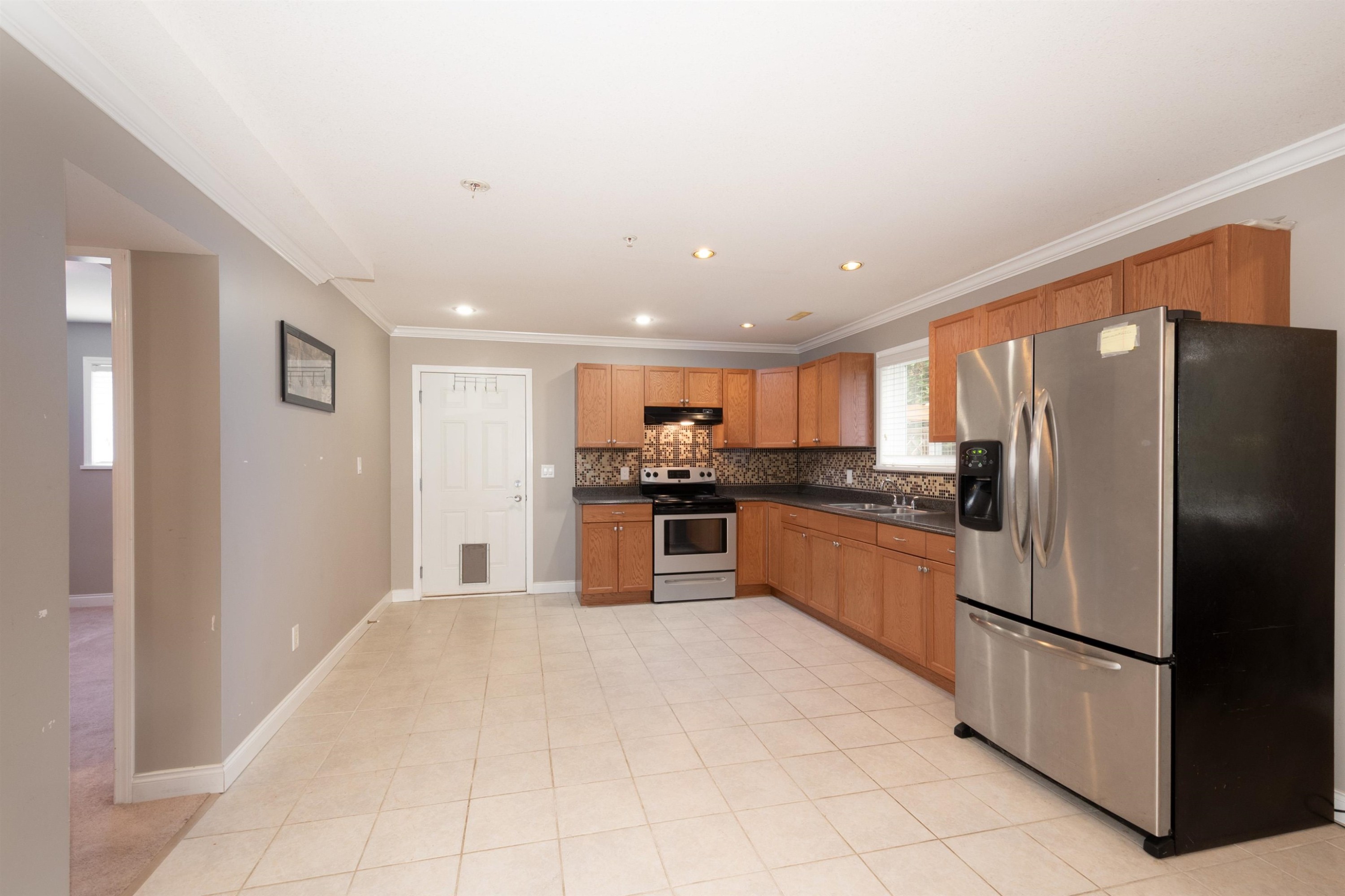 









13257


239b

Street,
Maple Ridge,




BC
V4R 0A3

