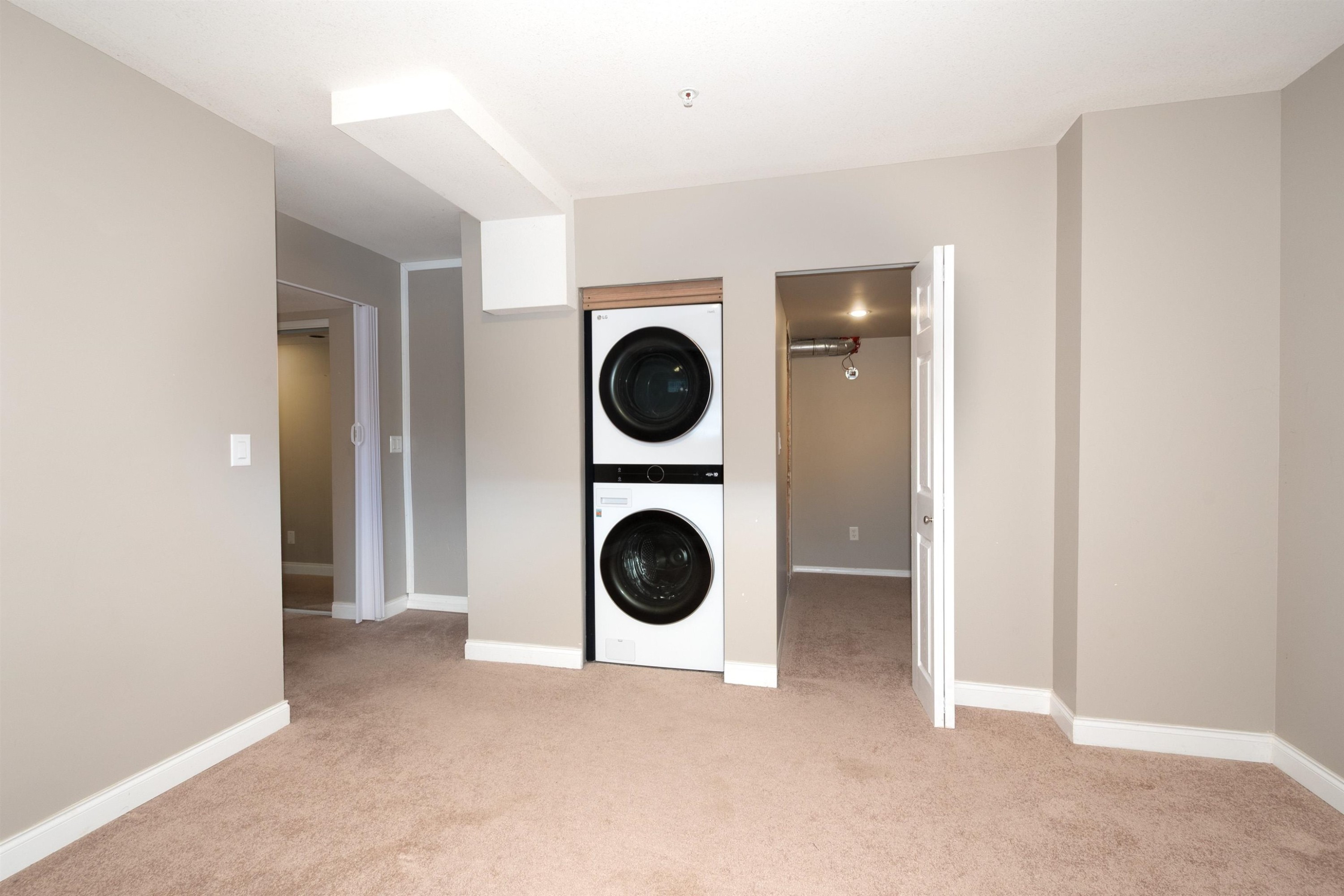 









13257


239b

Street,
Maple Ridge,




BC
V4R 0A3

