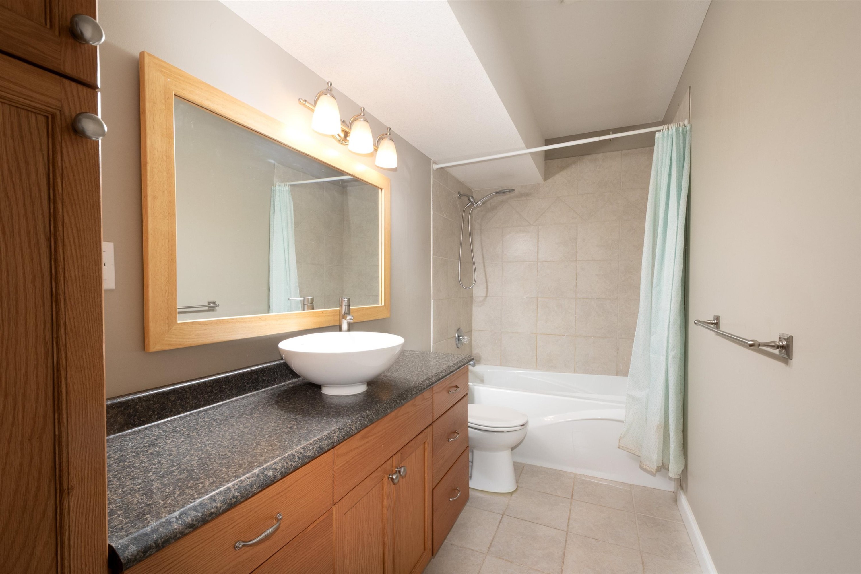 









13257


239b

Street,
Maple Ridge,




BC
V4R 0A3

