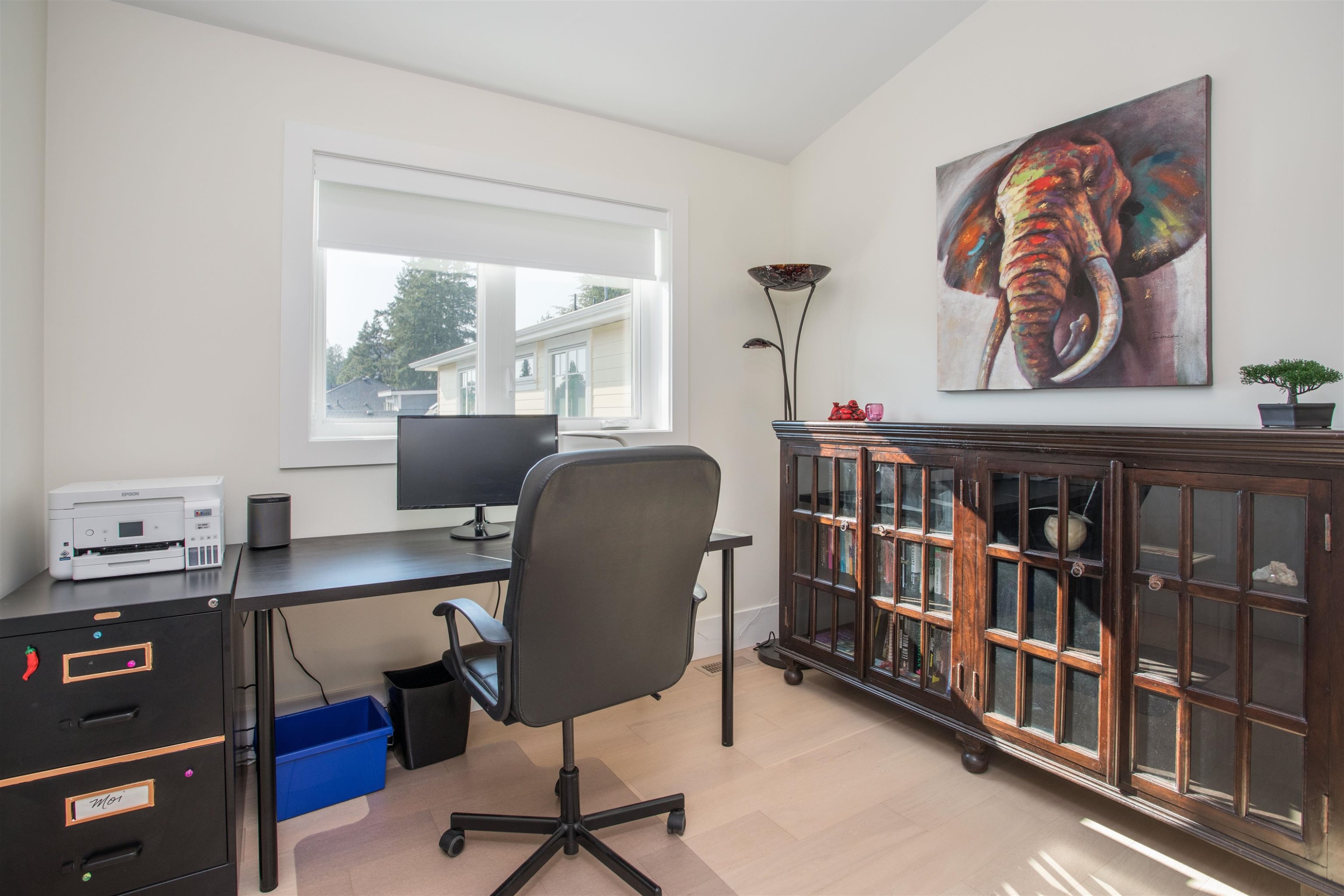 









341


13th

Street East,
North Vancouver,




BC
V7L 2L8

